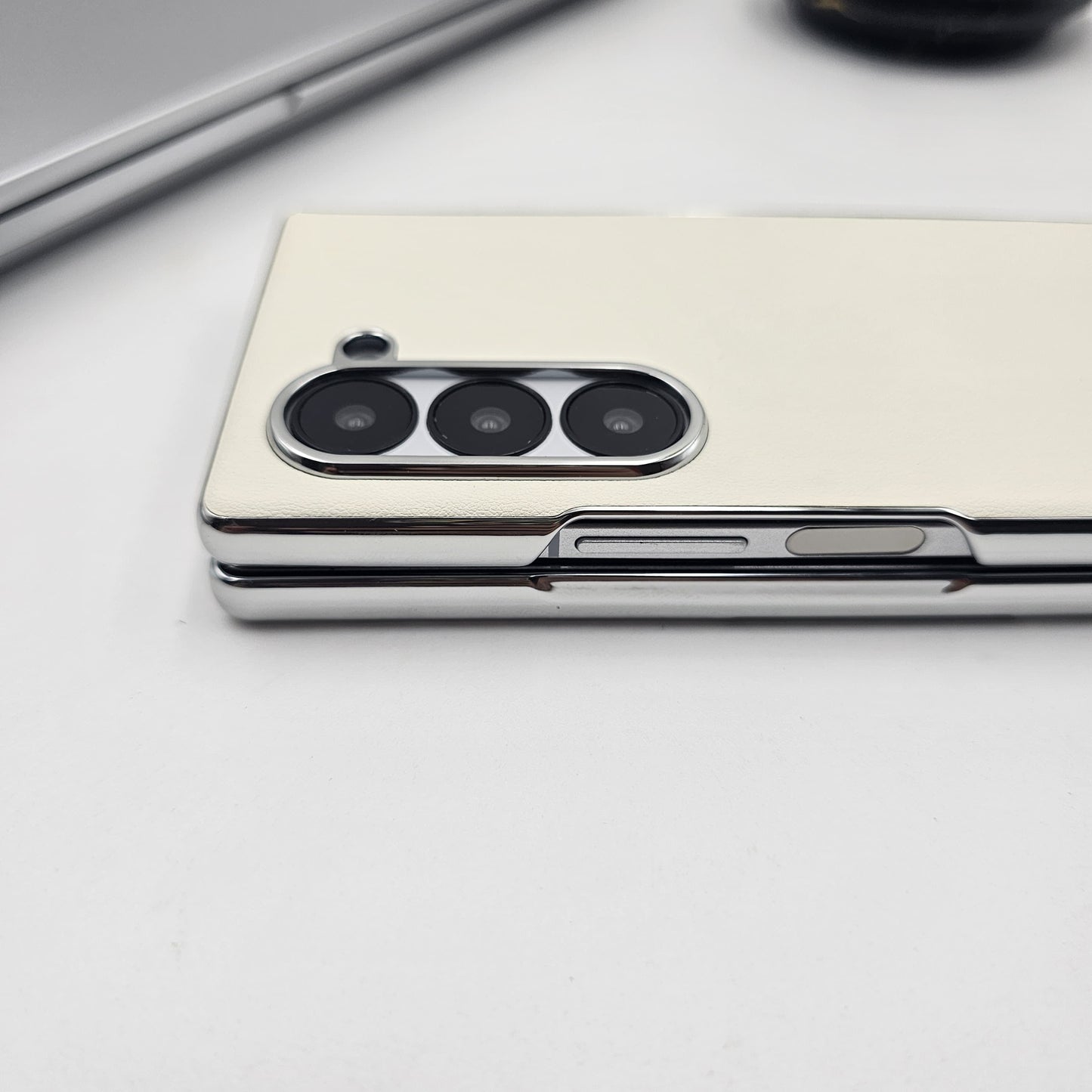 Samsung Galaxy Z Fold 6 Leather Chromeplated Case