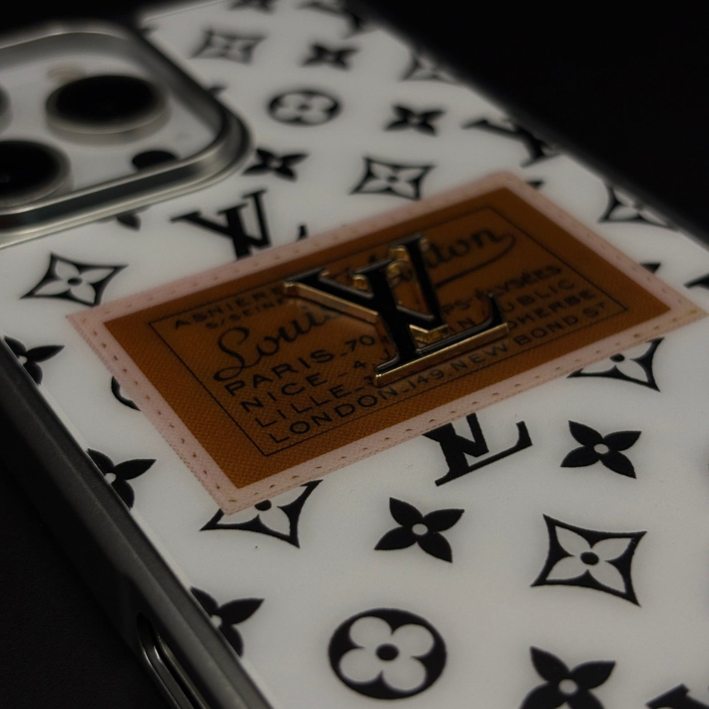 Luxury Fashion Brand Monogram Metal Style Frame Case Cover for iPhone