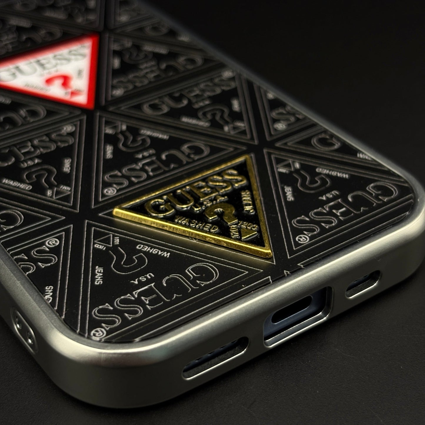 GS Fashion Brand Metal Style Frame Case Cover for iPhone 17