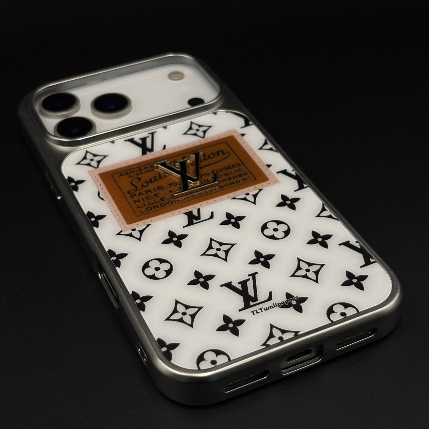 Luxury Fashion Brand Monogram Metal Style Frame Case Cover for iPhone 17 Series