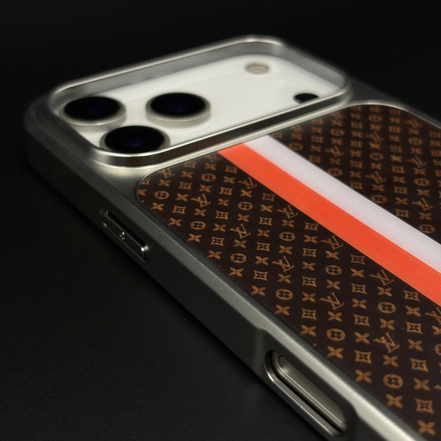 Luxury Fashion Stripe Monogram Metal Style Frame Case Cover for iPhone 17 Series
