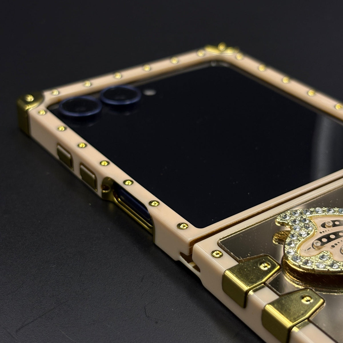 Luxury Butterfly Trunk Case for Samsung Galaxy Z Flip 7 | Gold Mirror Finish | Diamond Butterfly
