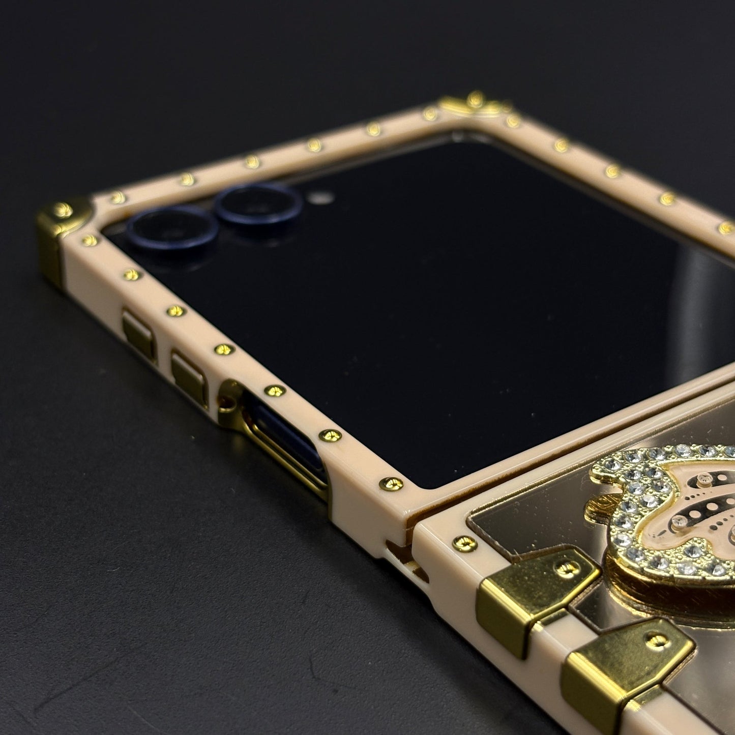 Luxury Butterfly Trunk Case for Samsung Galaxy Z Flip 7 | Gold Mirror Finish | Diamond Butterfly