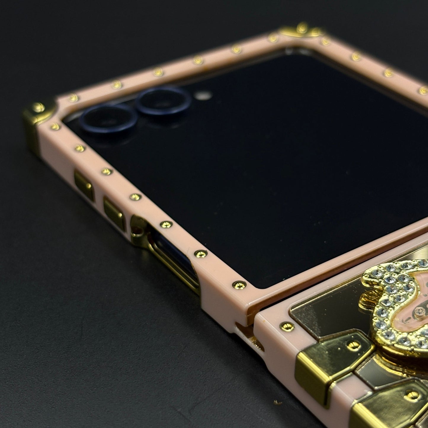 Luxury Butterfly Trunk Case for Samsung Galaxy Z Flip 7 | Gold Mirror Finish | Diamond Butterfly