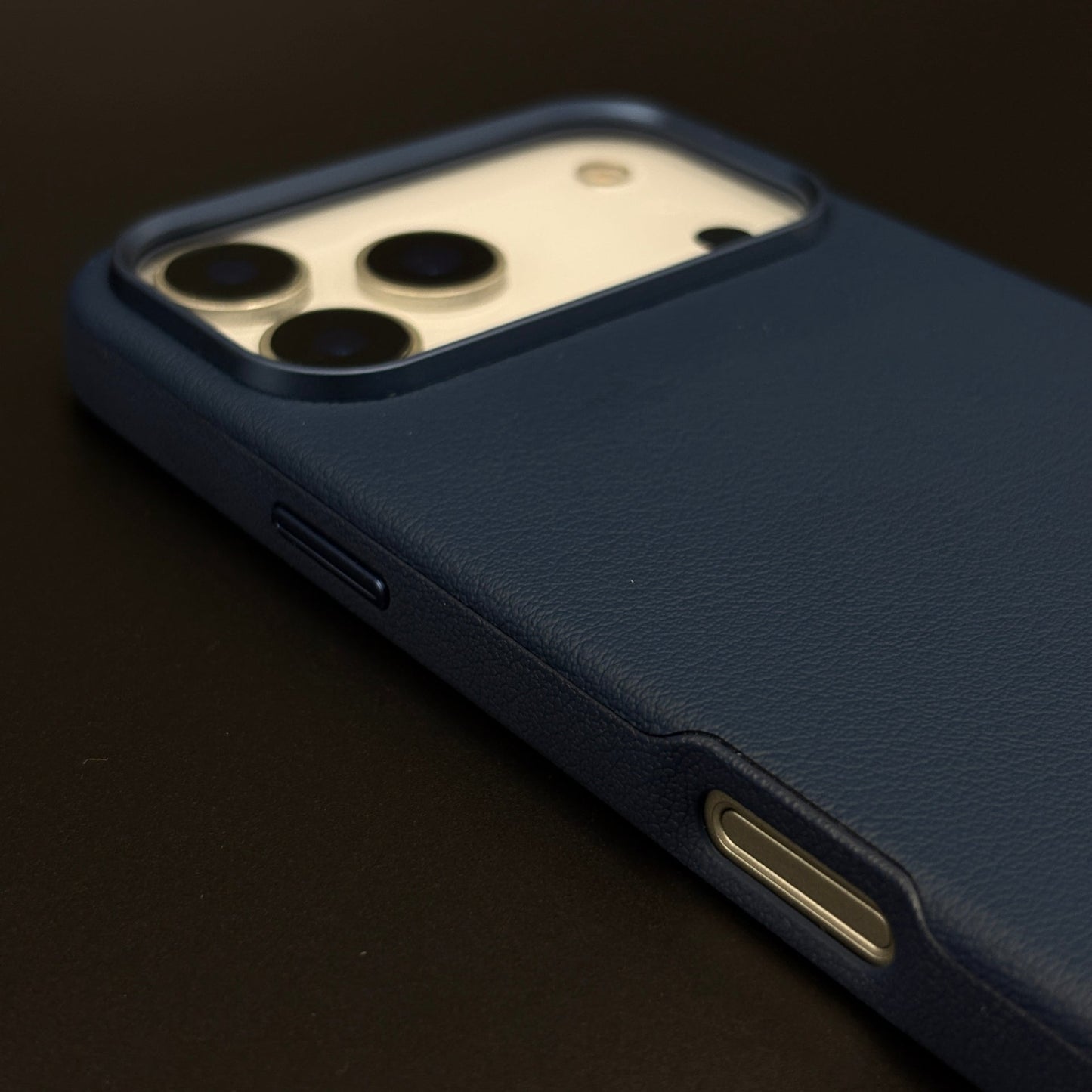 Luxury Leather Shield Hidden MagSafe Mobile Case Cover with Metal Bezel for iPhone 17 Series