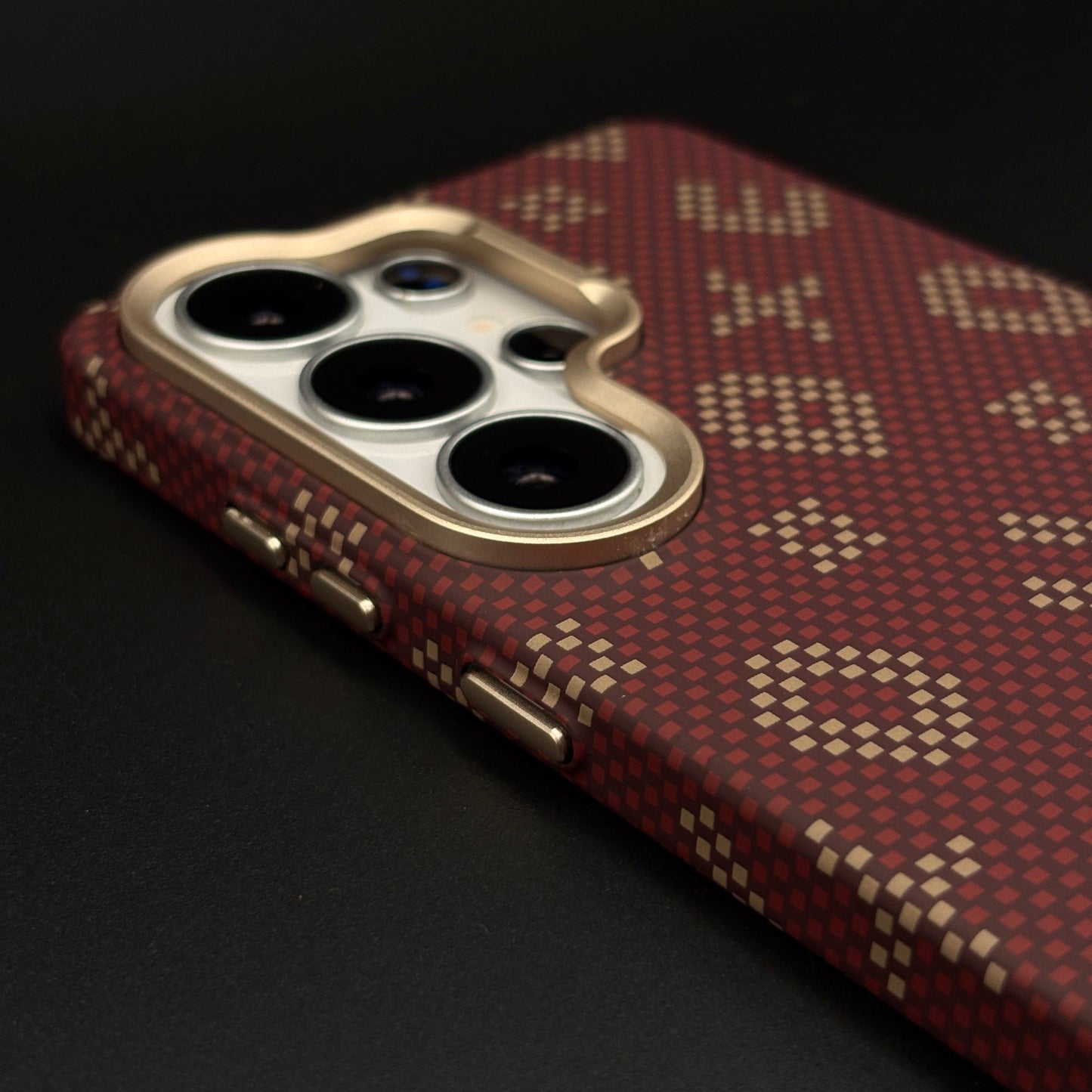 Glow in the Dark Aramid Fiber Case for Samsung Galaxy S26 Ultra | Hidden Magsafe | Luminous Design