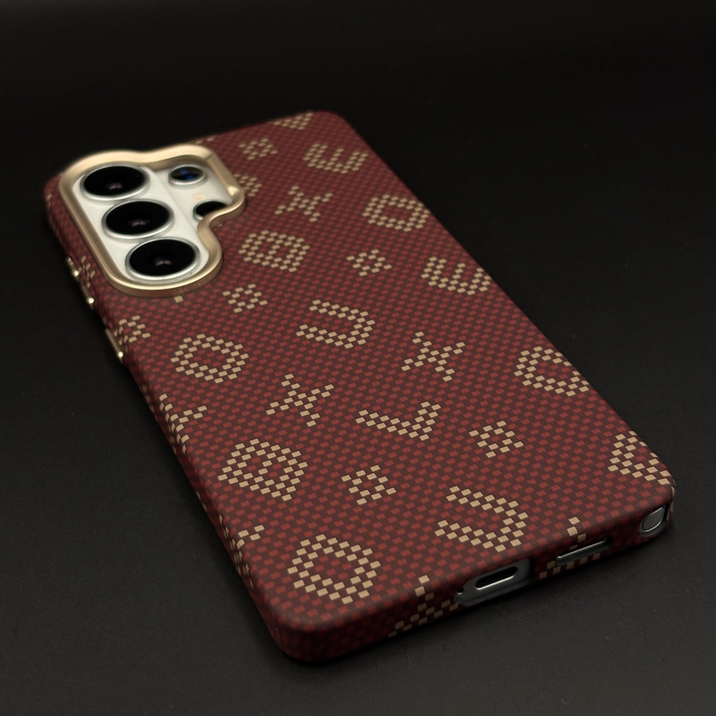 Glow in the Dark Aramid Fiber Case for Samsung Galaxy S26 Ultra | Hidden Magsafe | Luminous Design