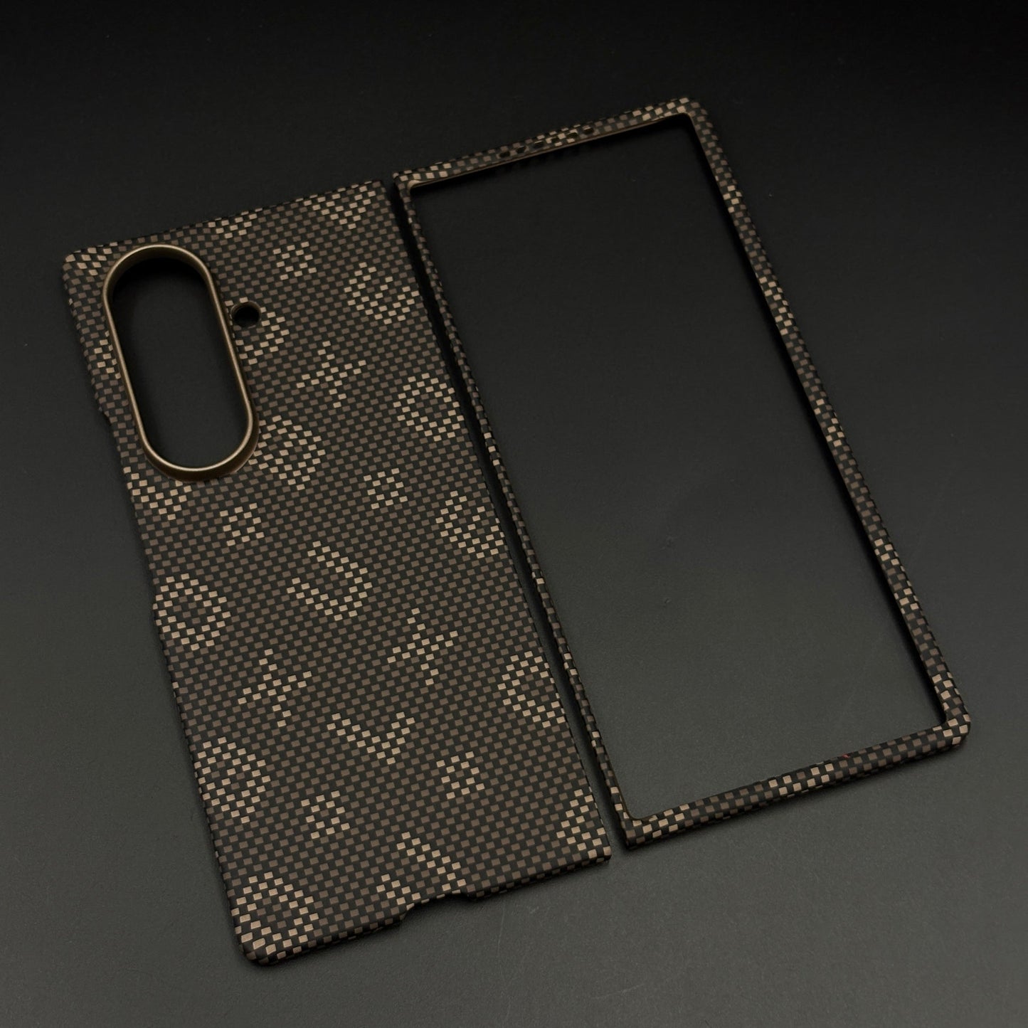 Glow in the Dark Aramid Fiber Case for Samsung Galaxy Z Fold 7 | Hidden Magsafe | Luminous Design