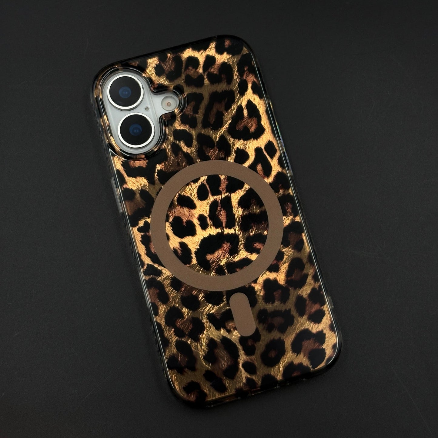 Golden Wild Leopard Pattern MagSafe Mobile Case Cover for iPhone 17