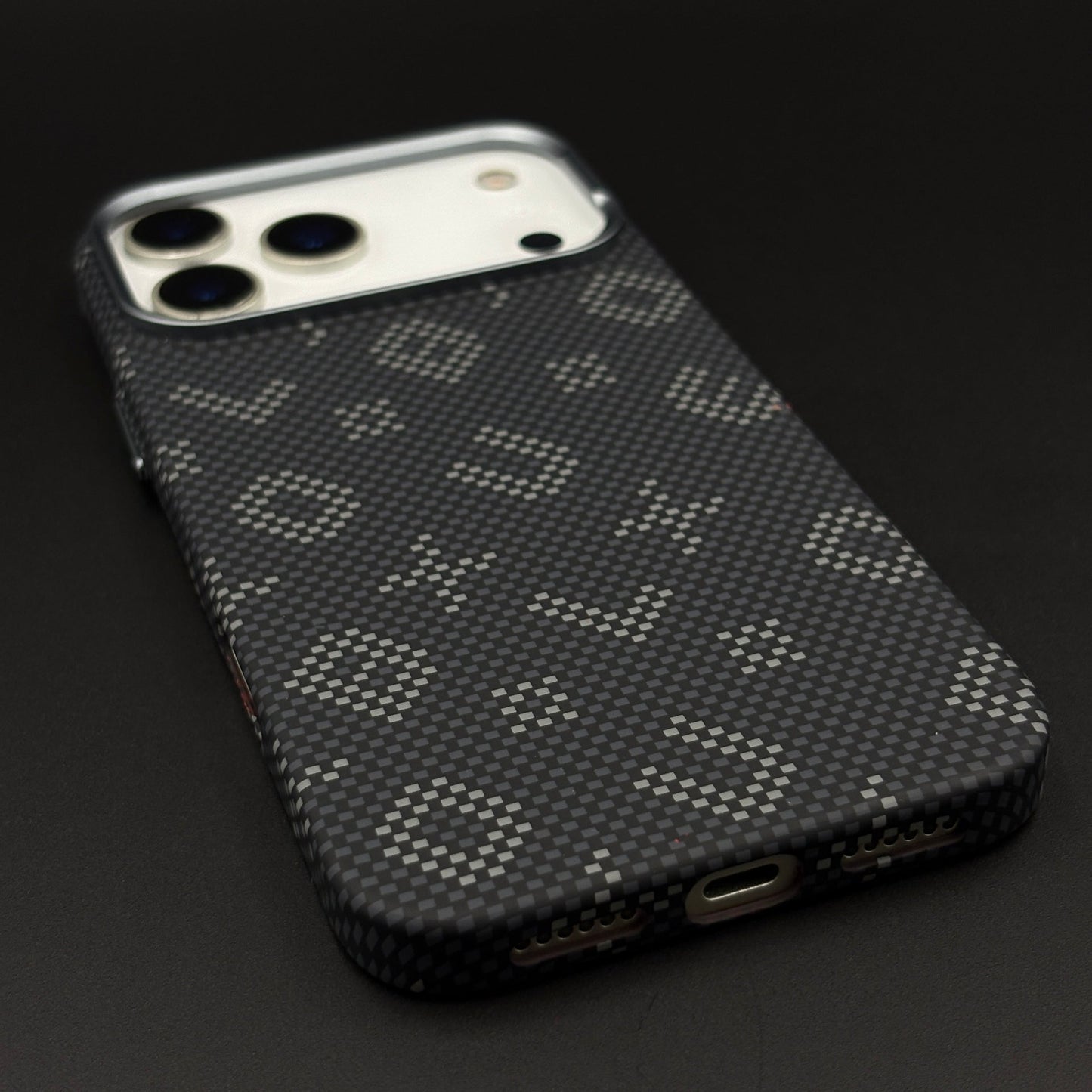 Glow in the Dark Aramid Fiber Phone Case Cover for iPhone 17 Series | Hidden Magsafe | Luminous Design