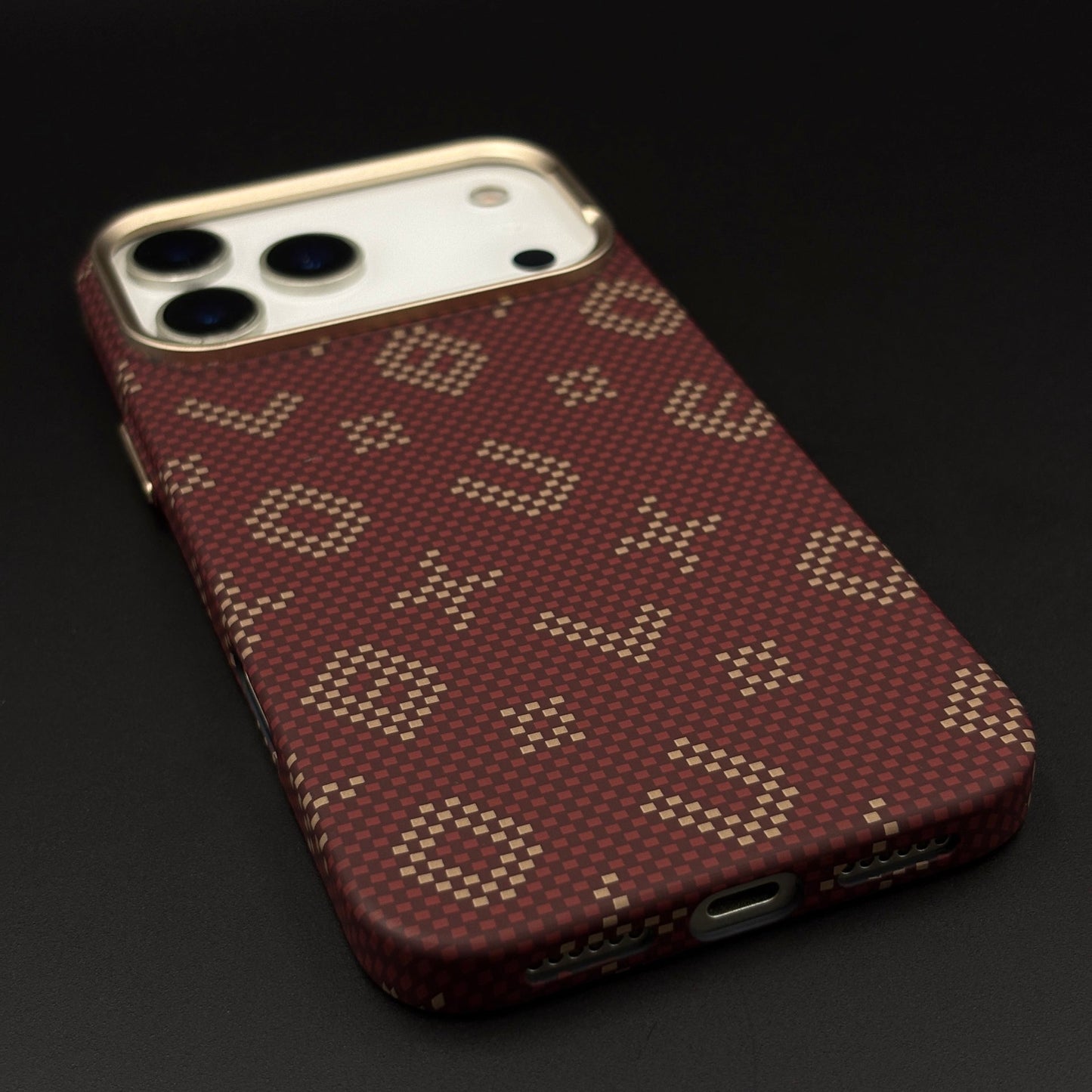 Glow in the Dark Aramid Fiber Phone Case Cover for iPhone 17 Series | Hidden Magsafe | Luminous Design