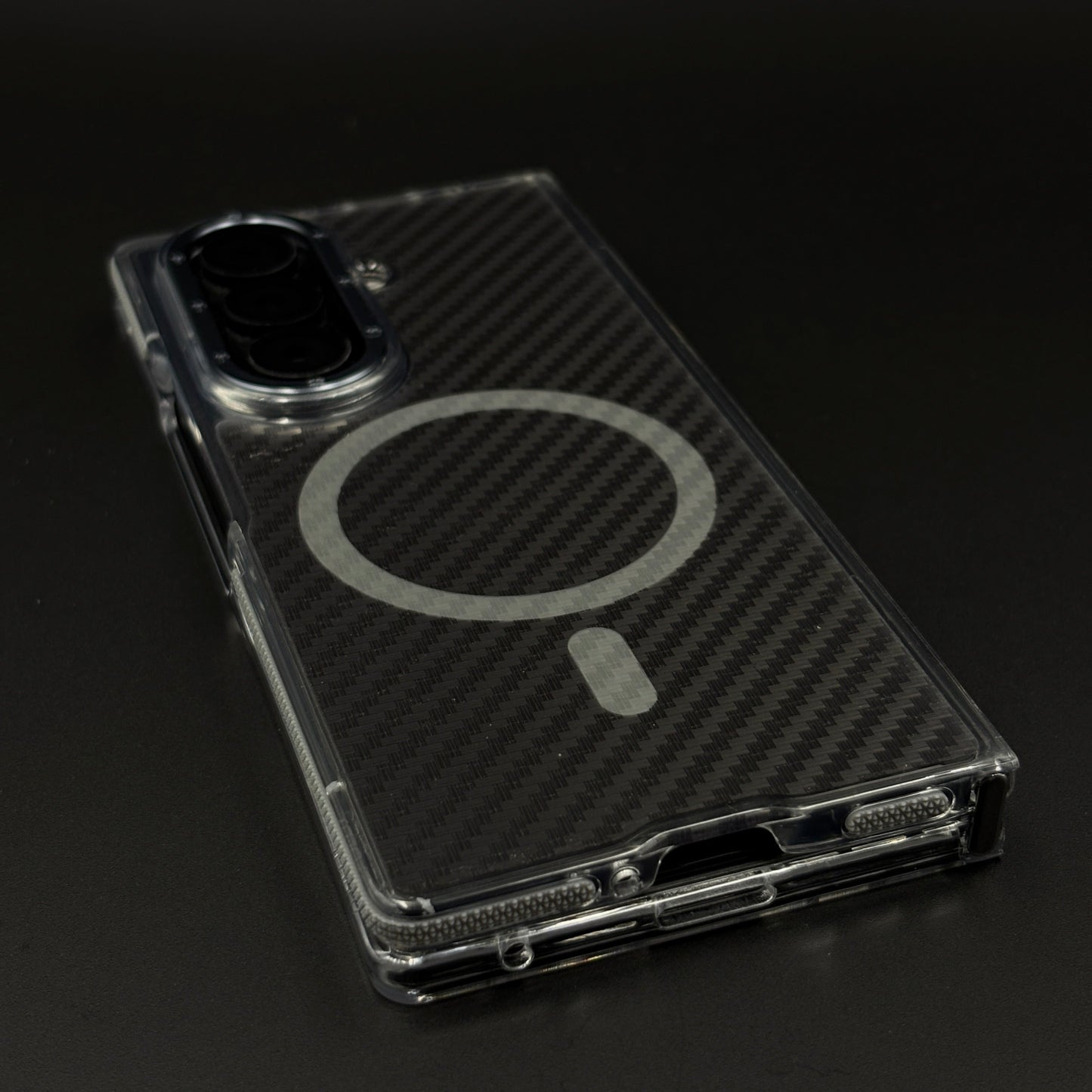 Carbon Fibre Matte MagSafe Case for Samsung Galaxy Z Fold 7 | Smokey Finish Protection