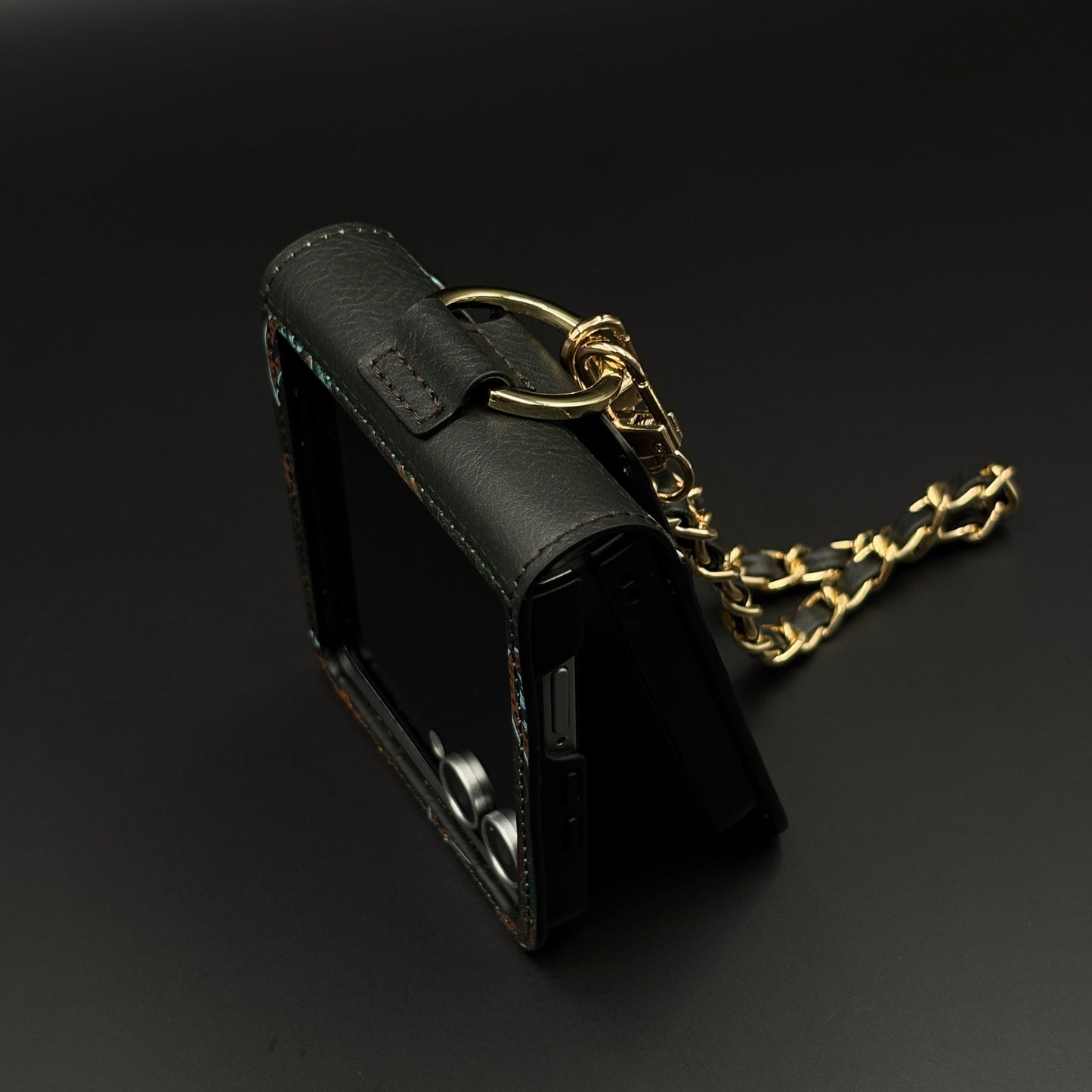 Indian Art Designer Phone Case Cover for Samsung Galaxy Z Flip 7 | Paisley Leather Cover with Chain Strap | Traditional Print