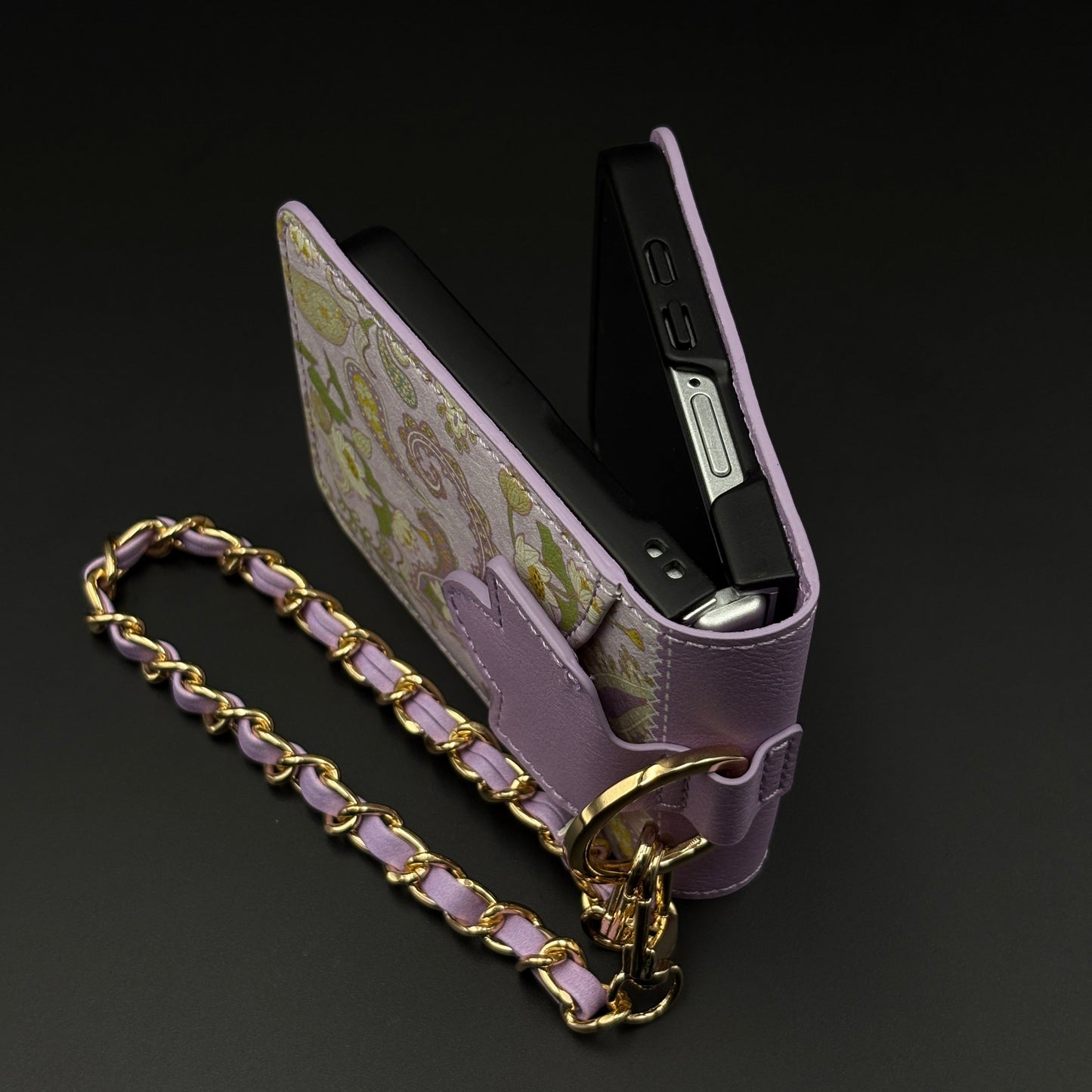 Indian Art Designer Phone Case Cover for Samsung Galaxy Z Flip 7 | Paisley Leather Cover with Chain Strap | Traditional Print