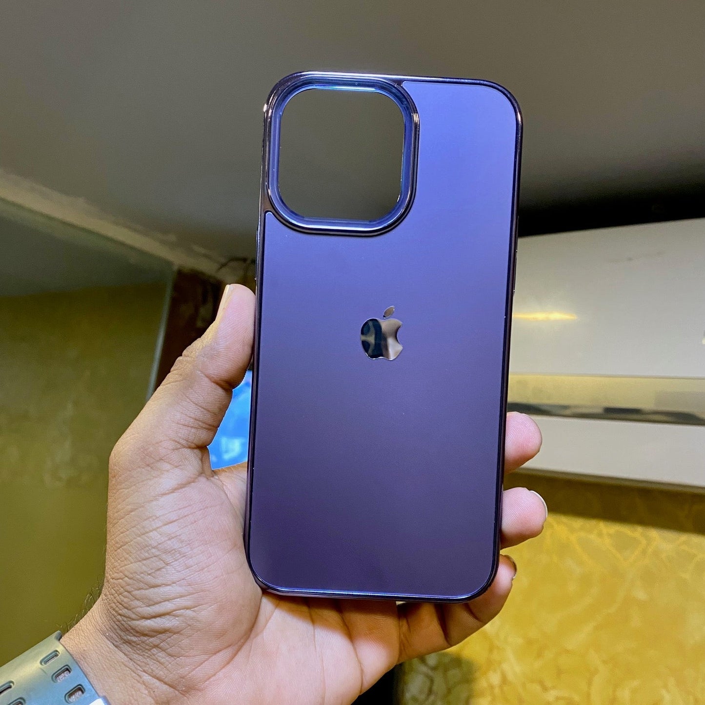 iPhone 15 Series Matte Series Chrome Case Cover