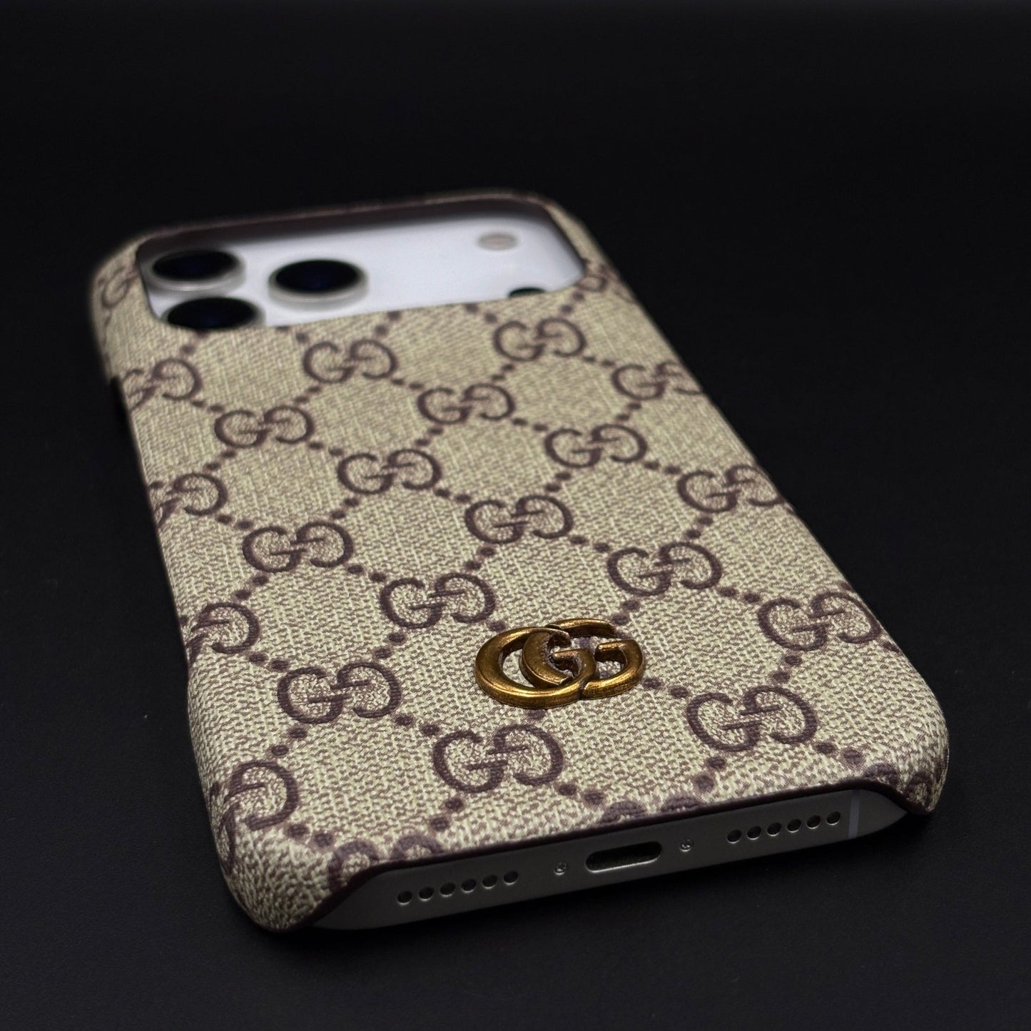 GG Monogram Luxury Pattern Mobile Case Cover for iPhone 17 Series | Premium Emblem Canvas Edition