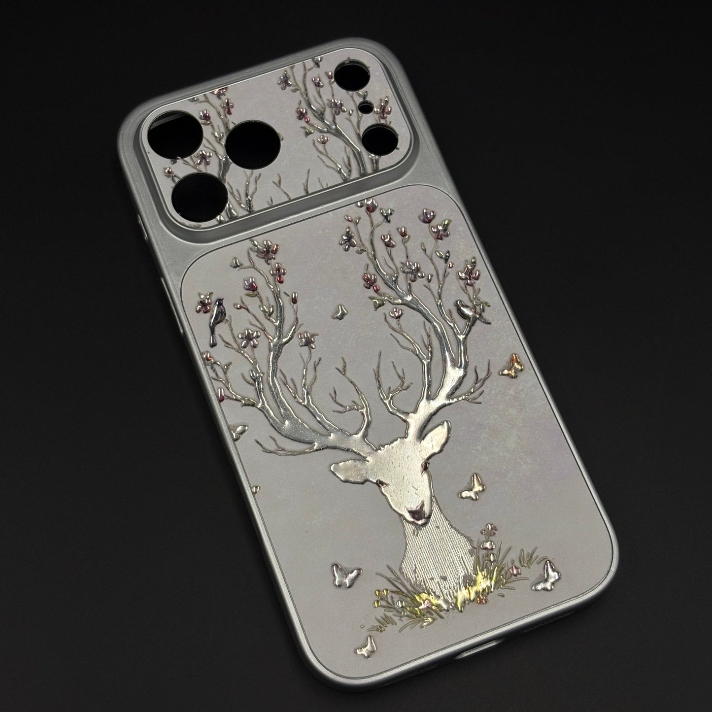 Luxury Deer Embroidery Mobile Case Cover for iPhone 17 Series