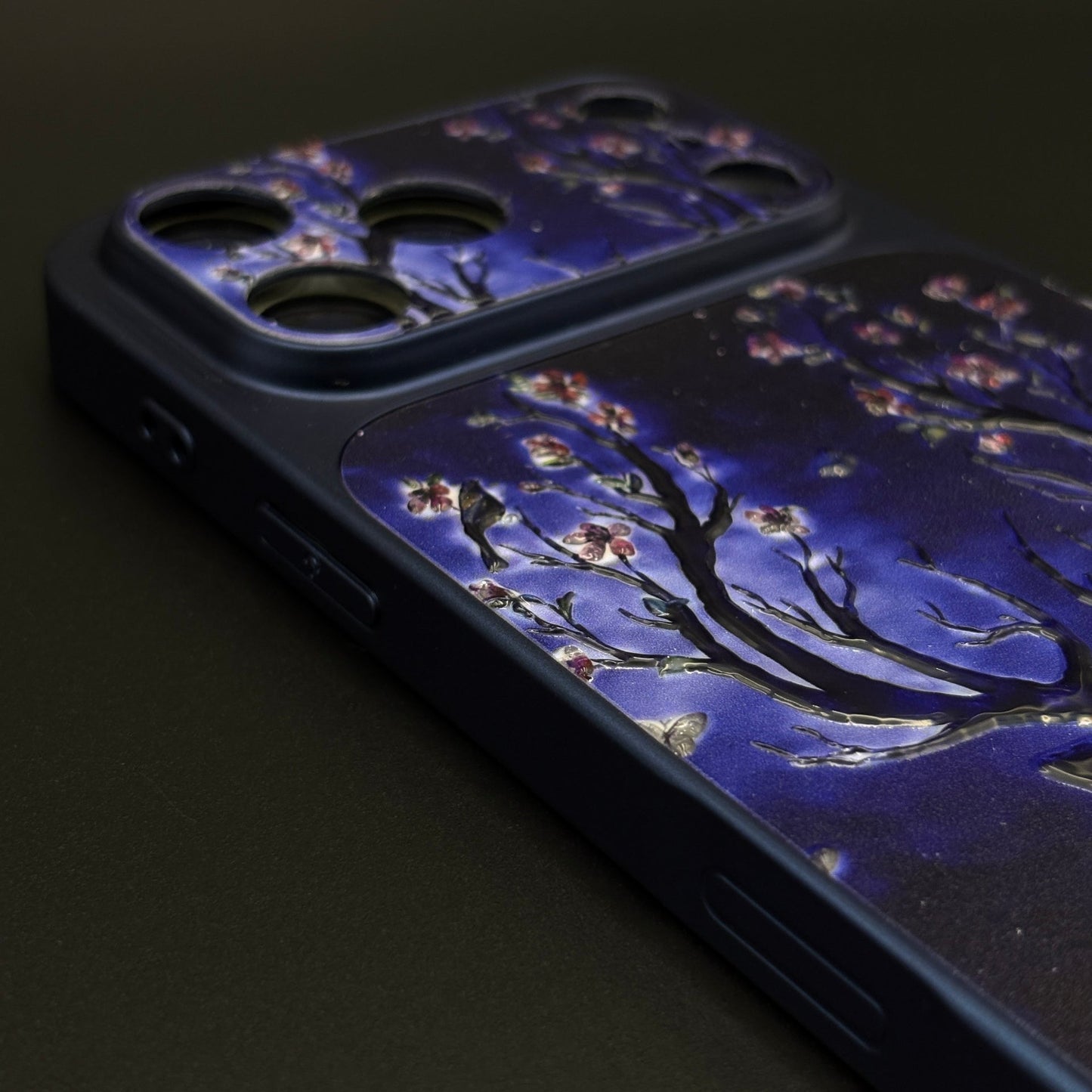 Luxury Deer Embroidery Mobile Case Cover for iPhone 17 Series