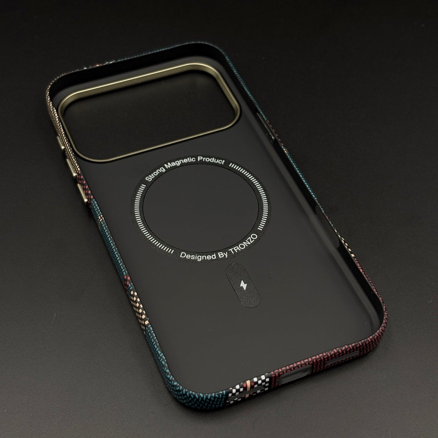 Minimalist Plaid Red Green Mobile Case Cover for iPhone 17 Series | Rare Aramid Texture Finish | Real Carbon Fibre Feel | Hidden MagSafe