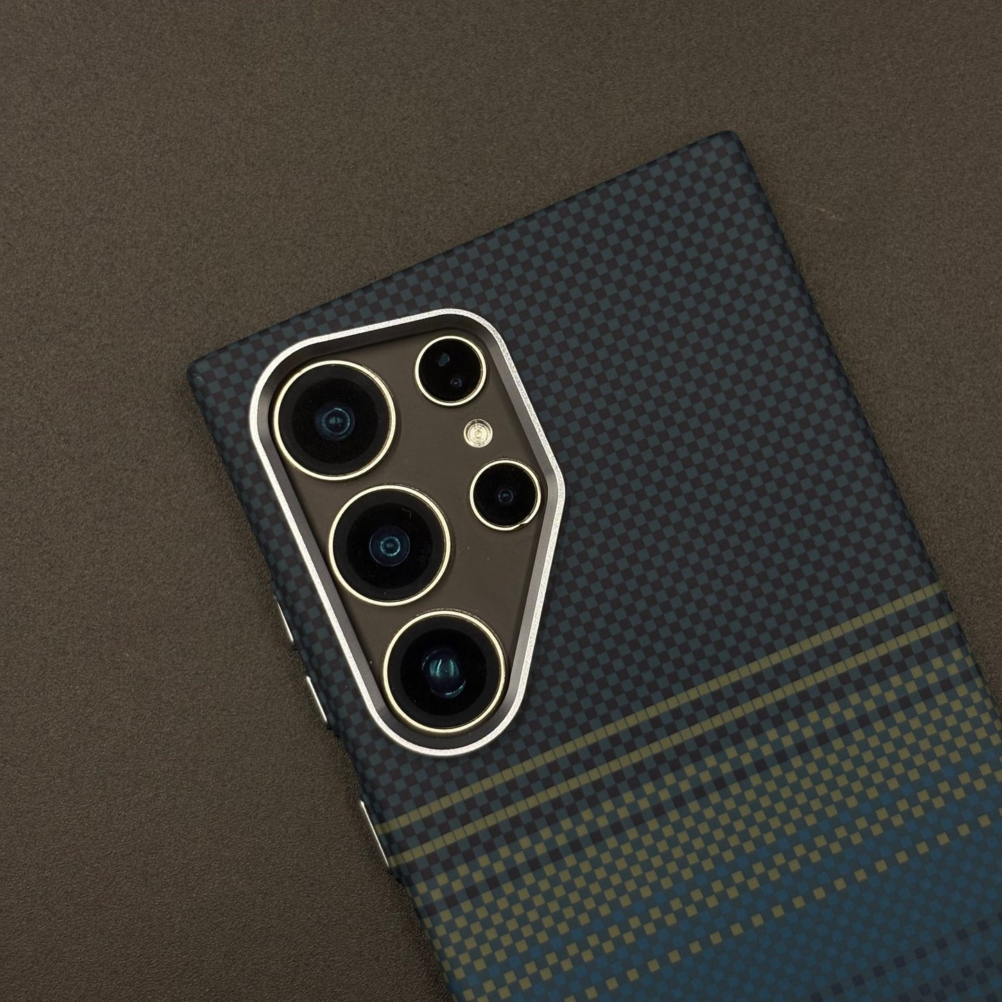 Samsung Galaxy S25 Ultra Teal Premium Slim Case | Rare Aramid Texture Finish | Real Carbon Fibre Feel | Hidden MagSafe