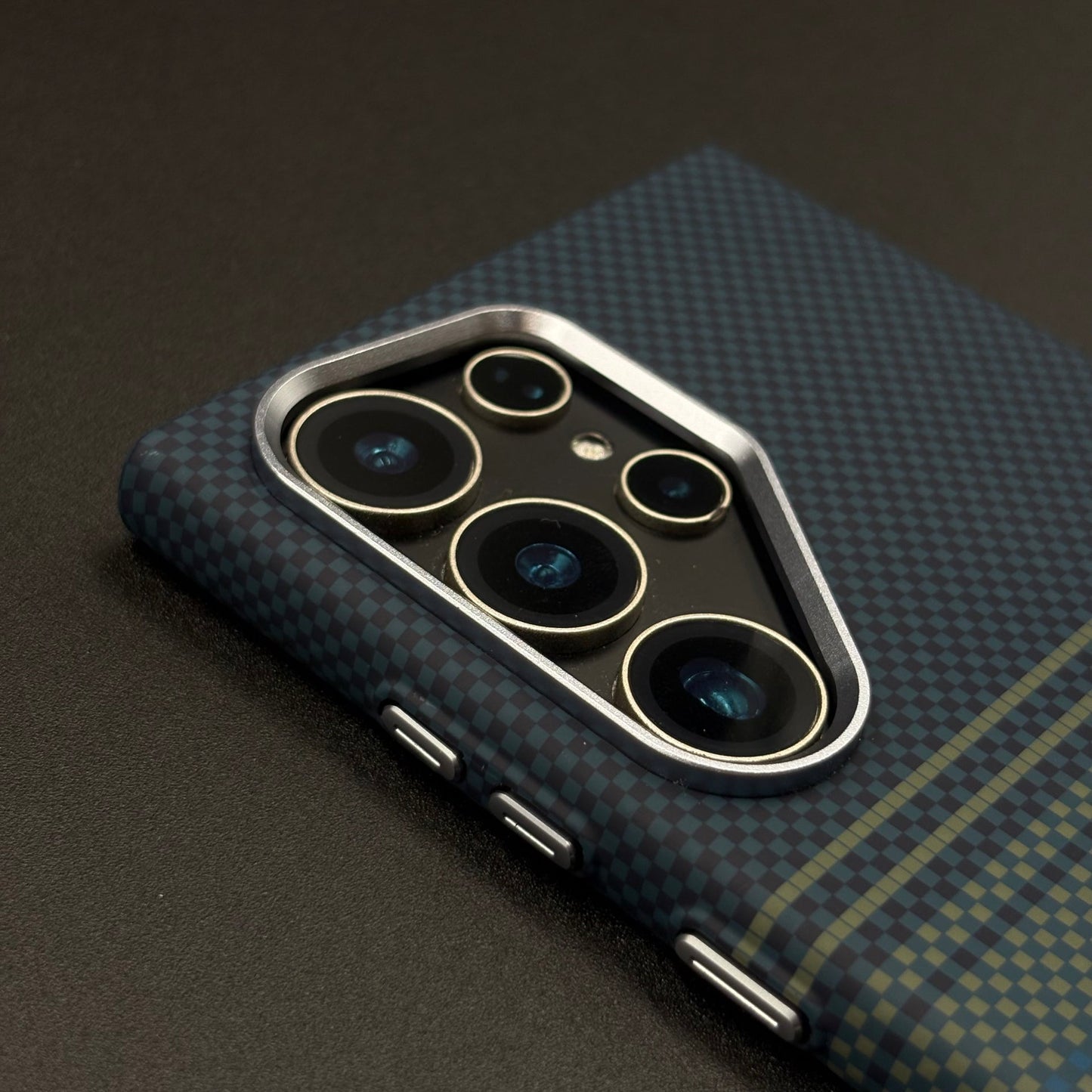 Samsung Galaxy S25 Ultra Teal Premium Slim Case | Rare Aramid Texture Finish | Real Carbon Fibre Feel | Hidden MagSafe