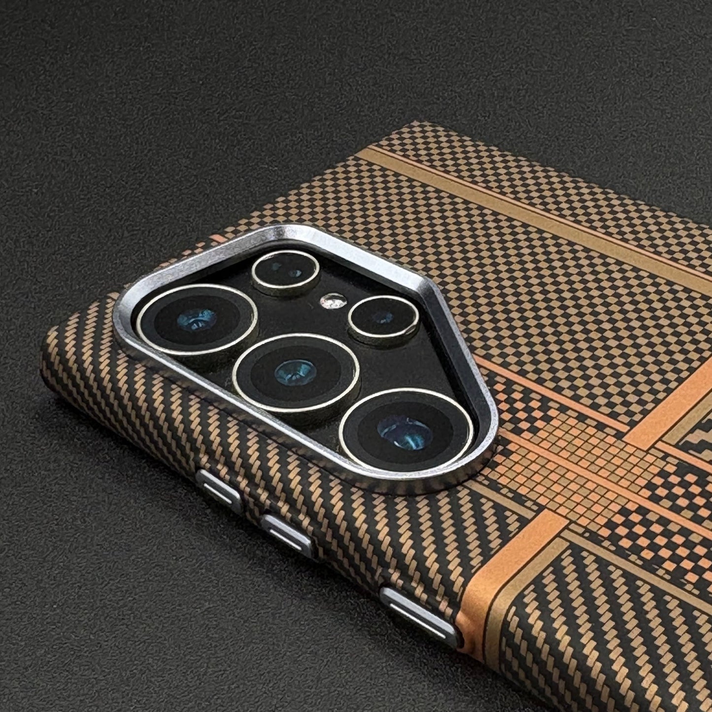 Samsung Galaxy S25 Ultra Desert Brown Premium Slim Case | Rare Aramid Texture Finish | Real Carbon Fibre Feel | Hidden MagSafe