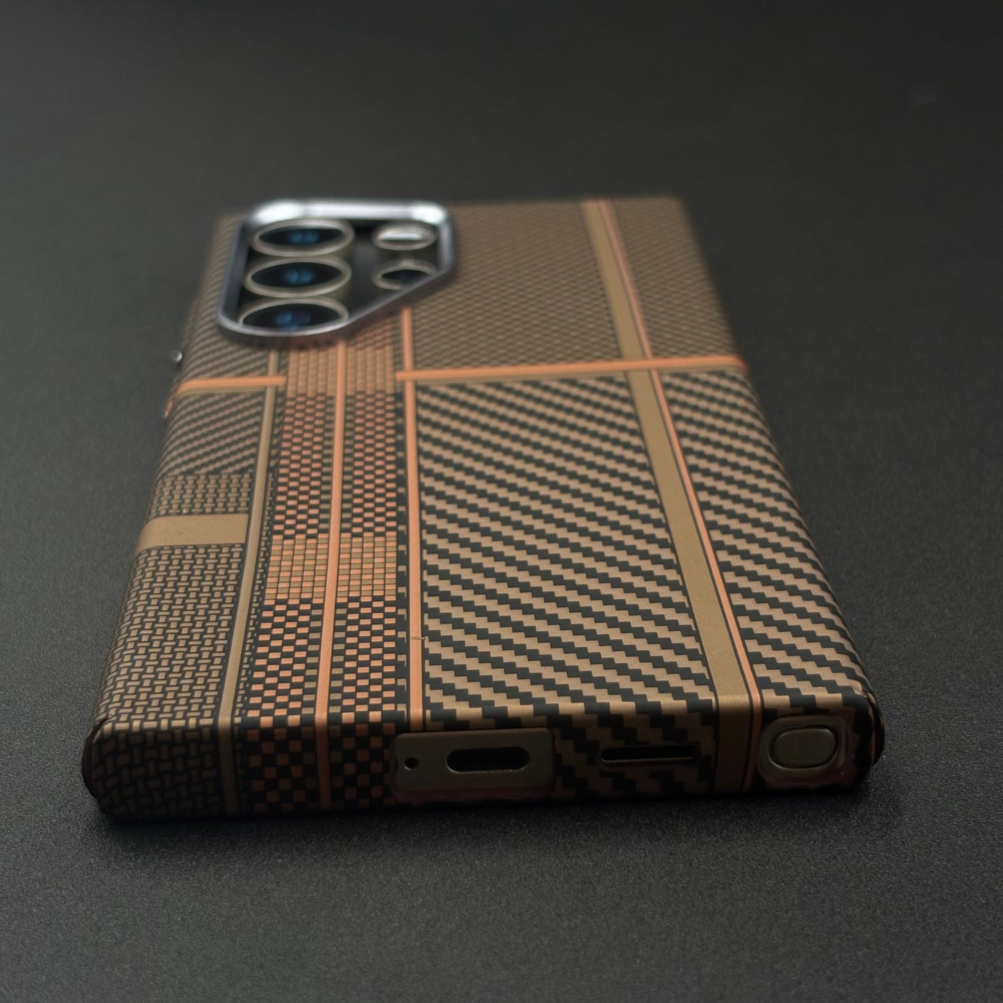 Samsung Galaxy S25 Ultra Desert Brown Premium Slim Case | Rare Aramid Texture Finish | Real Carbon Fibre Feel | Hidden MagSafe