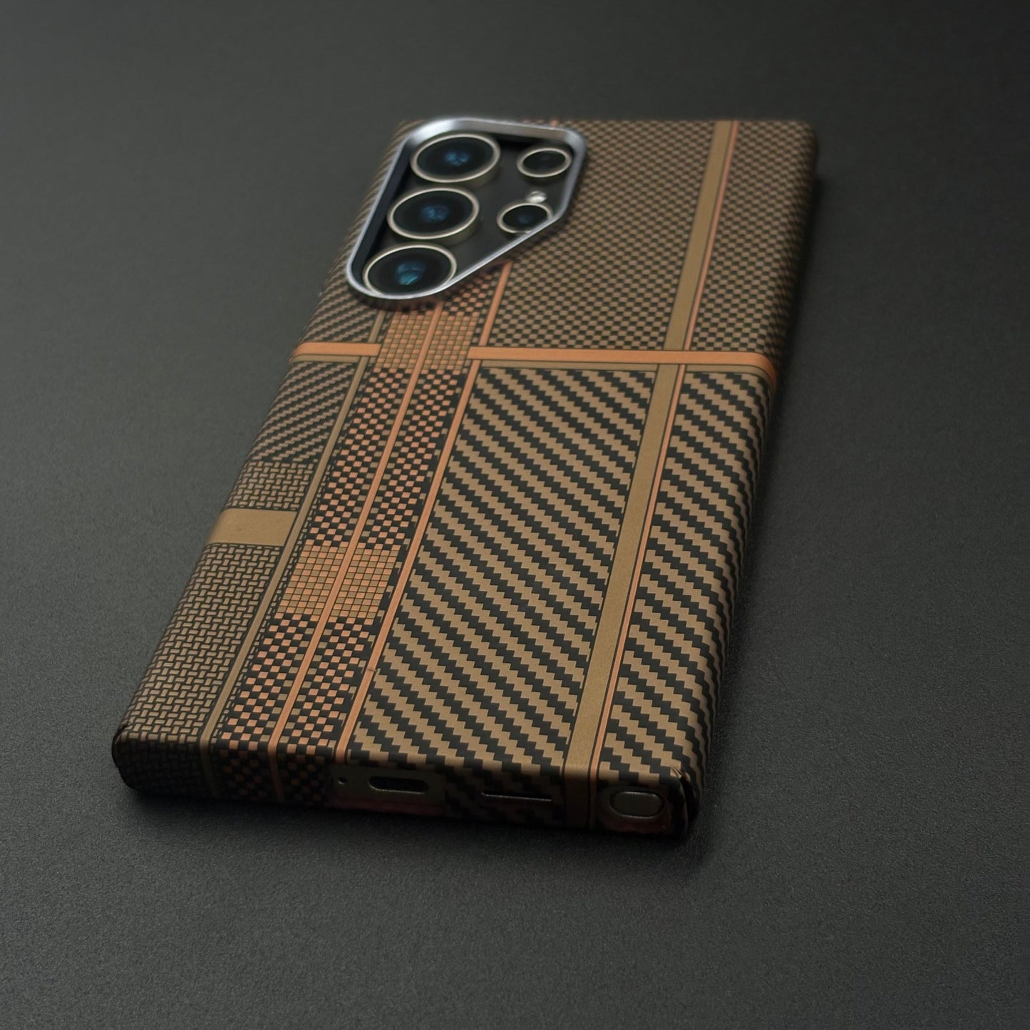 Samsung Galaxy S25 Ultra Desert Brown Premium Slim Case | Rare Aramid Texture Finish | Real Carbon Fibre Feel | Hidden MagSafe