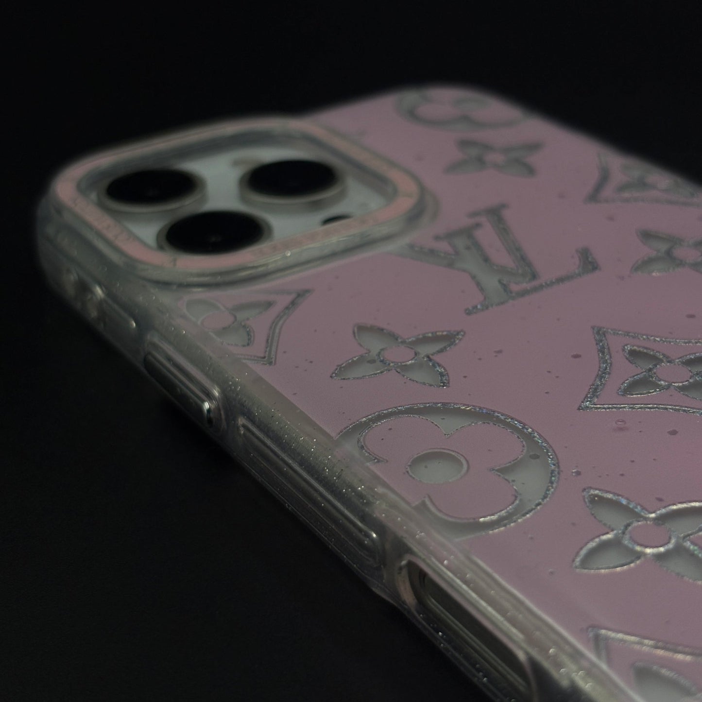 Luxury Fashion Brand Pink Statement Case for iPhone 16 Pro Max