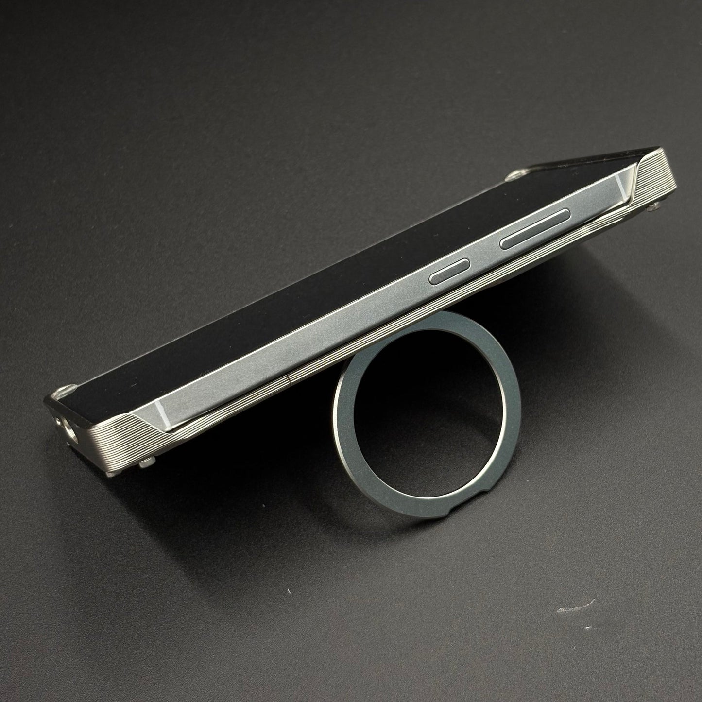 Frameless Carbon Fiber Bumper Case for Samsung Galaxy S25 Ultra | 360° Rotating Magsafe Stand | Rugged Magnetic Protection