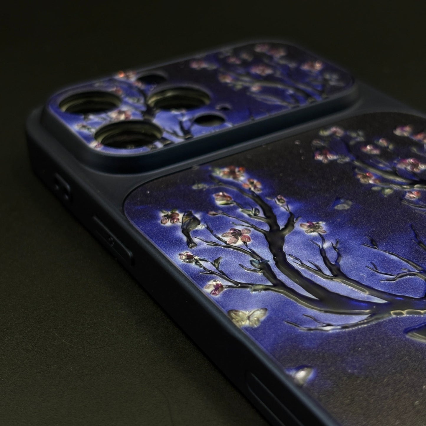 Luxury Deer Embroidery Mobile Case Cover for iPhone