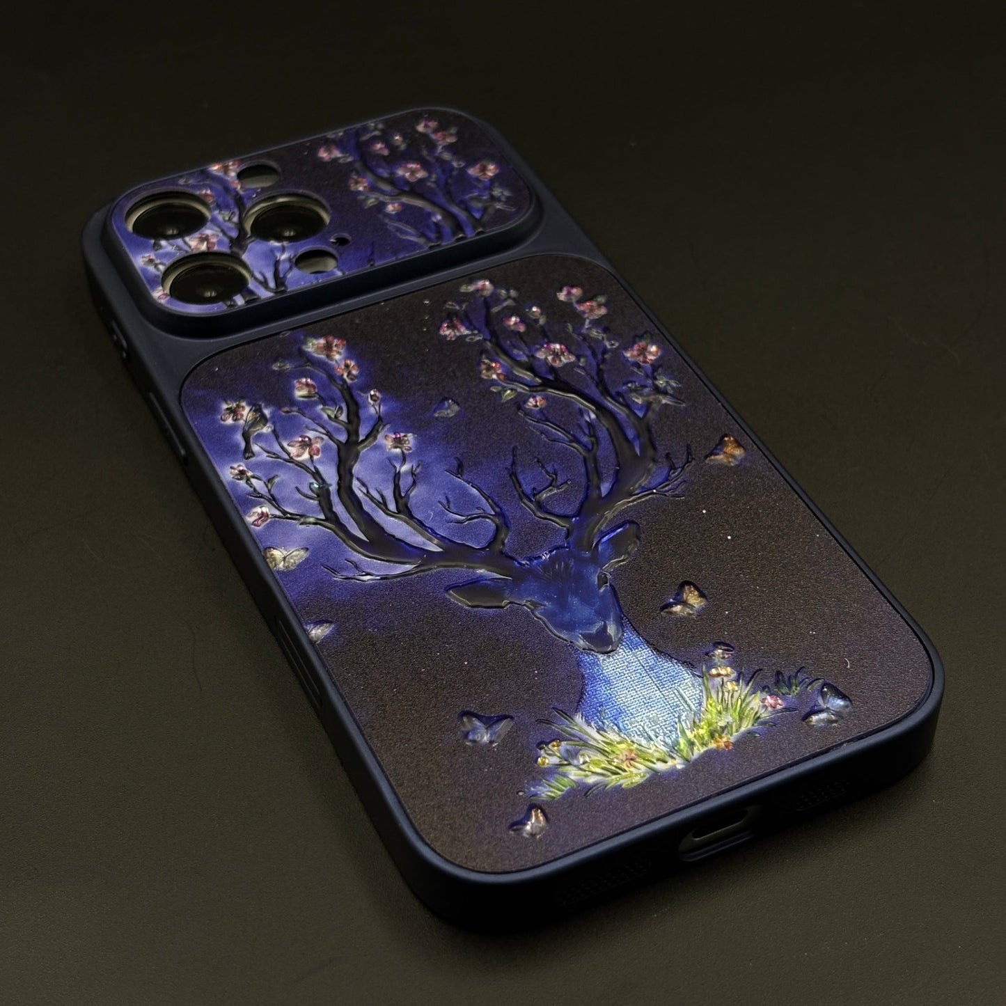 Luxury Deer Embroidery Mobile Case Cover for iPhone