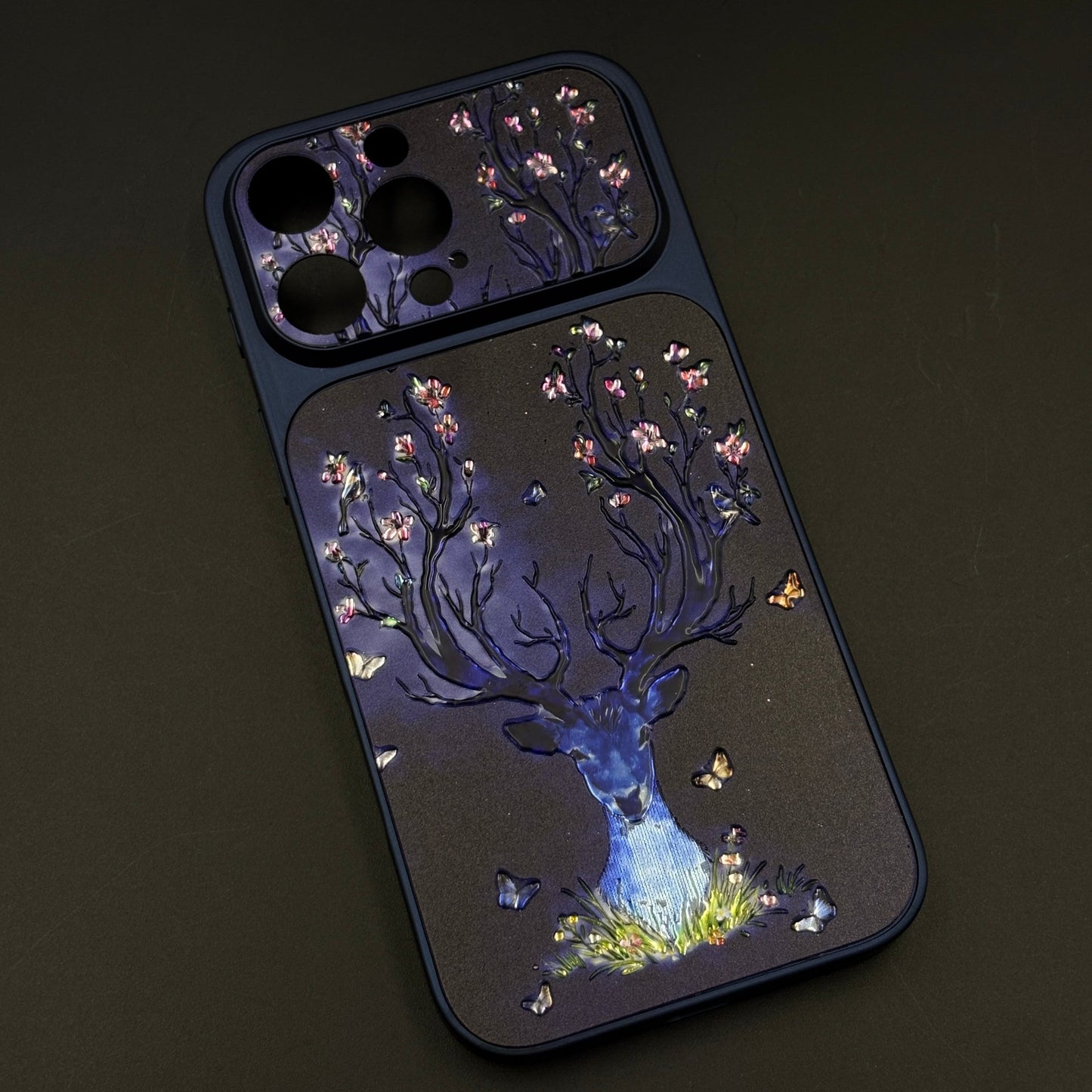 Luxury Deer Embroidery Mobile Case Cover for iPhone