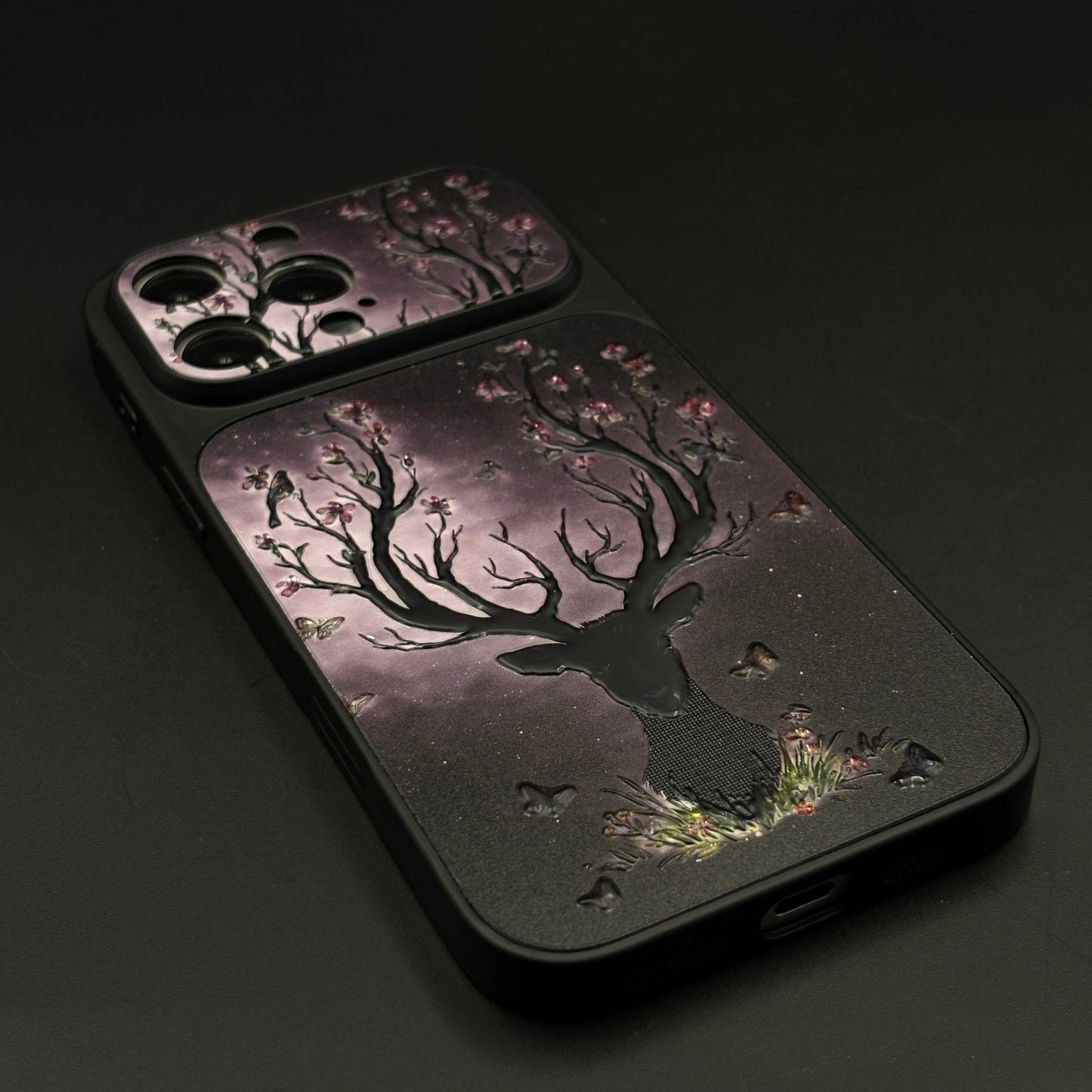 Luxury Deer Embroidery Mobile Case Cover for iPhone