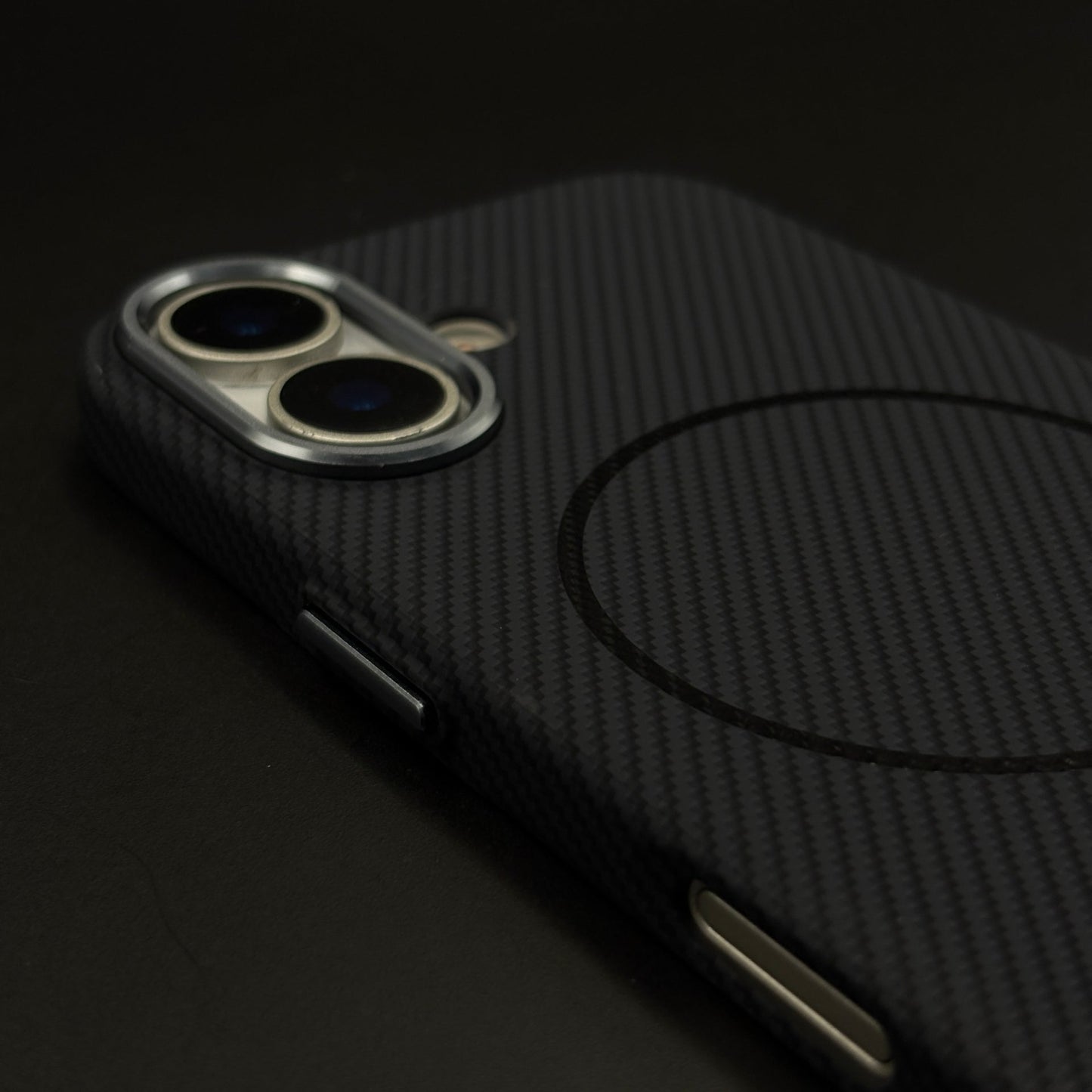 Carbon Fibre MagSafe Case with Raised Metal Bezel for iPhone 17