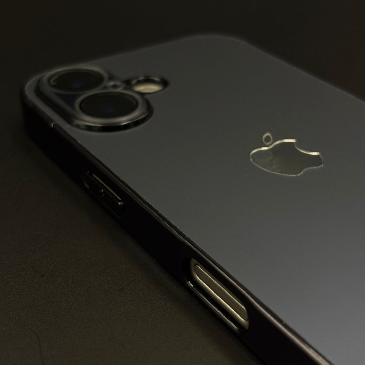 Luxury Backplane Matte Chromatic Lens Shield Case Cover for iPhone 17