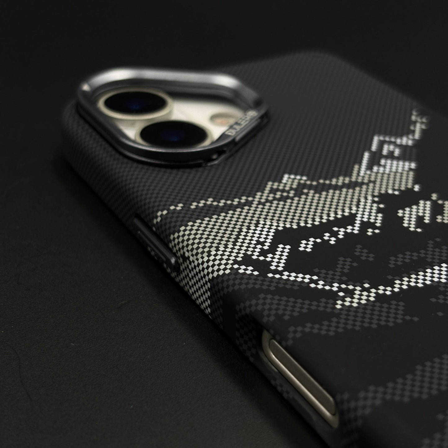 Pixel Camo Black Carbon Fibre Hidden MagSafe Case with Camera Kickstand for iPhone 17