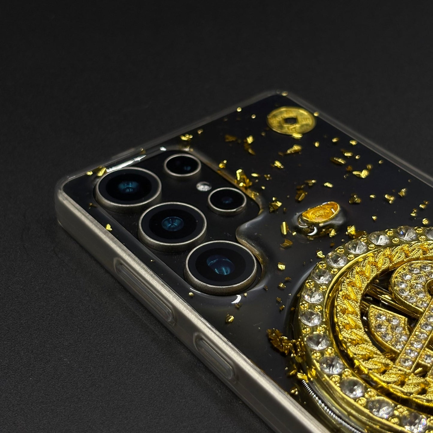 Luxury Rotating Dollar Case for Samsung Galaxy S24 Ultra | Gold Bling Coin Design with Beaded Wrist Strap