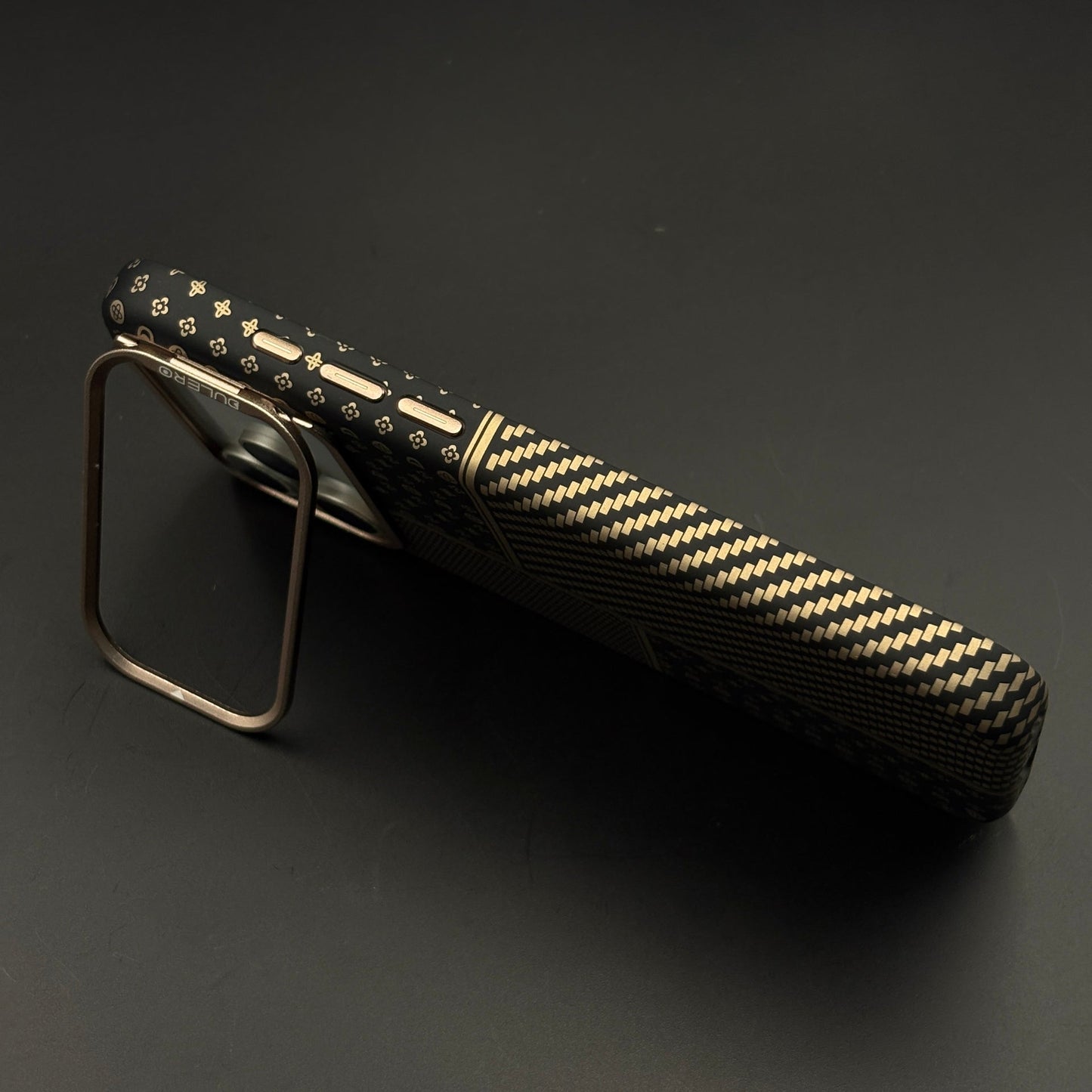 Gold Heritage Carbon Fibre Hidden MagSafe Case with Camera Kickstand for iPhone 17 Series