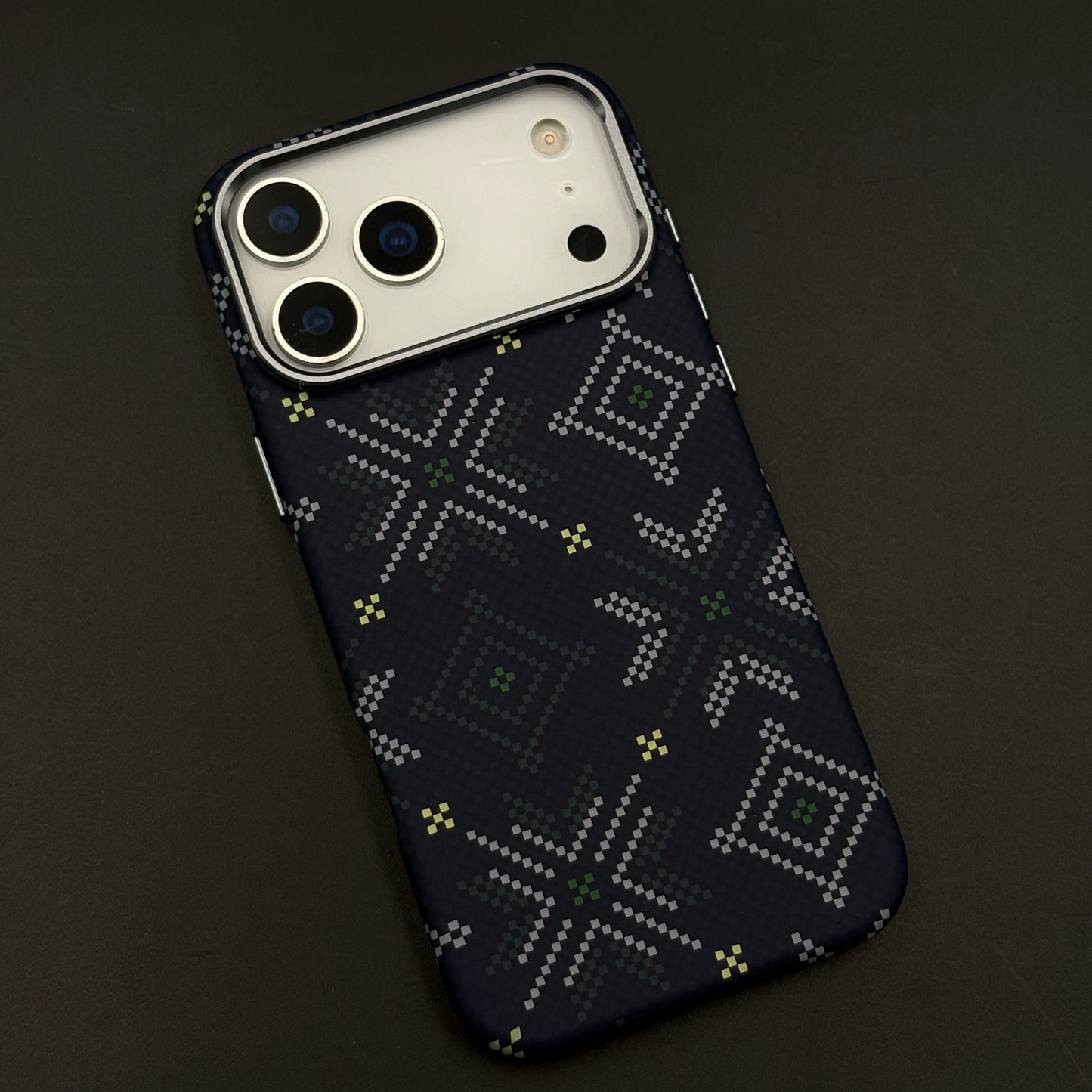 Heritage Pattern Carbon Fibre Hidden MagSafe Case with Camera Kickstand for iPhone 17 Series