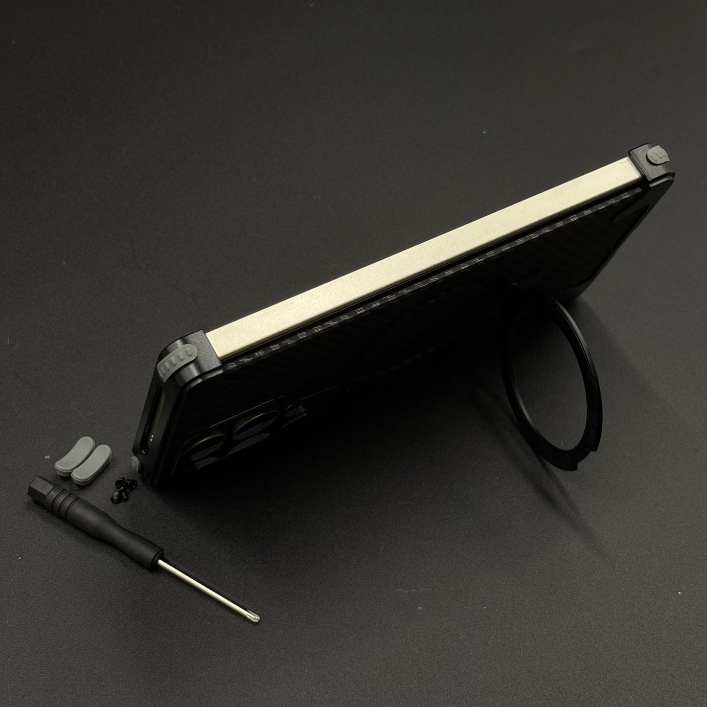 UltraLux Carbon Fibre & Metal MagSafe Case for Samsung Galaxy S24 Ultra | Crafted for Style & Strength
