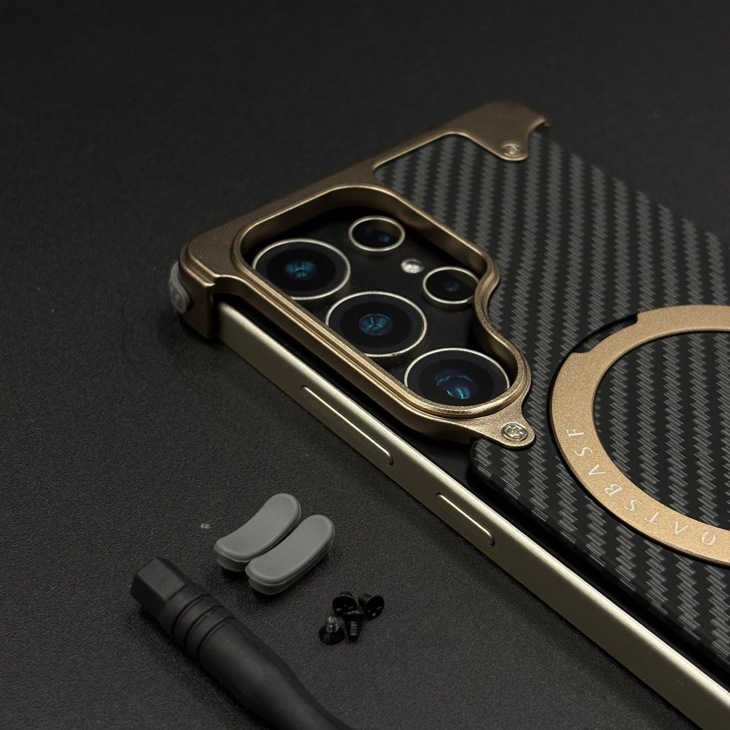 UltraLux Carbon Fibre & Metal MagSafe Case for Samsung Galaxy S25 Ultra | Crafted for Style & Strength