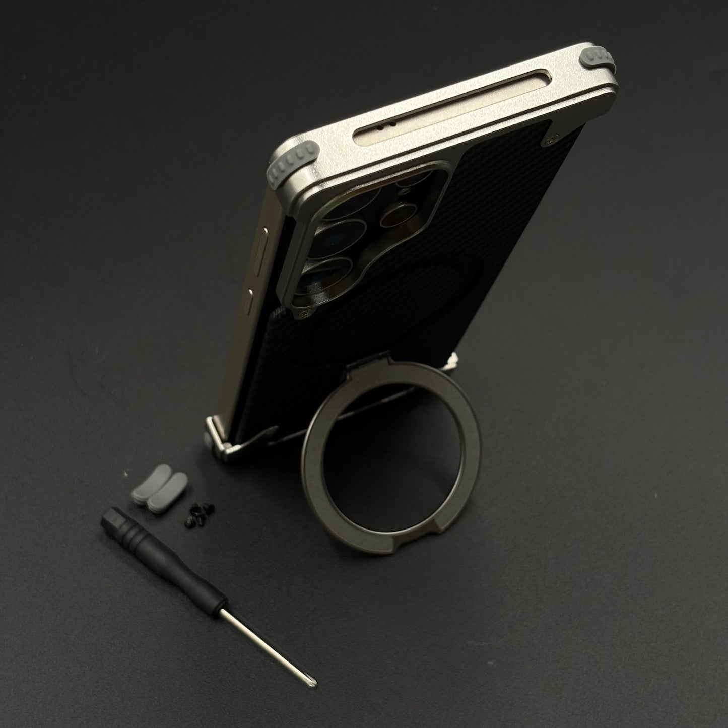 UltraLux Carbon Fibre & Metal MagSafe Case for Samsung Galaxy S26 Ultra | Crafted for Style & Strength