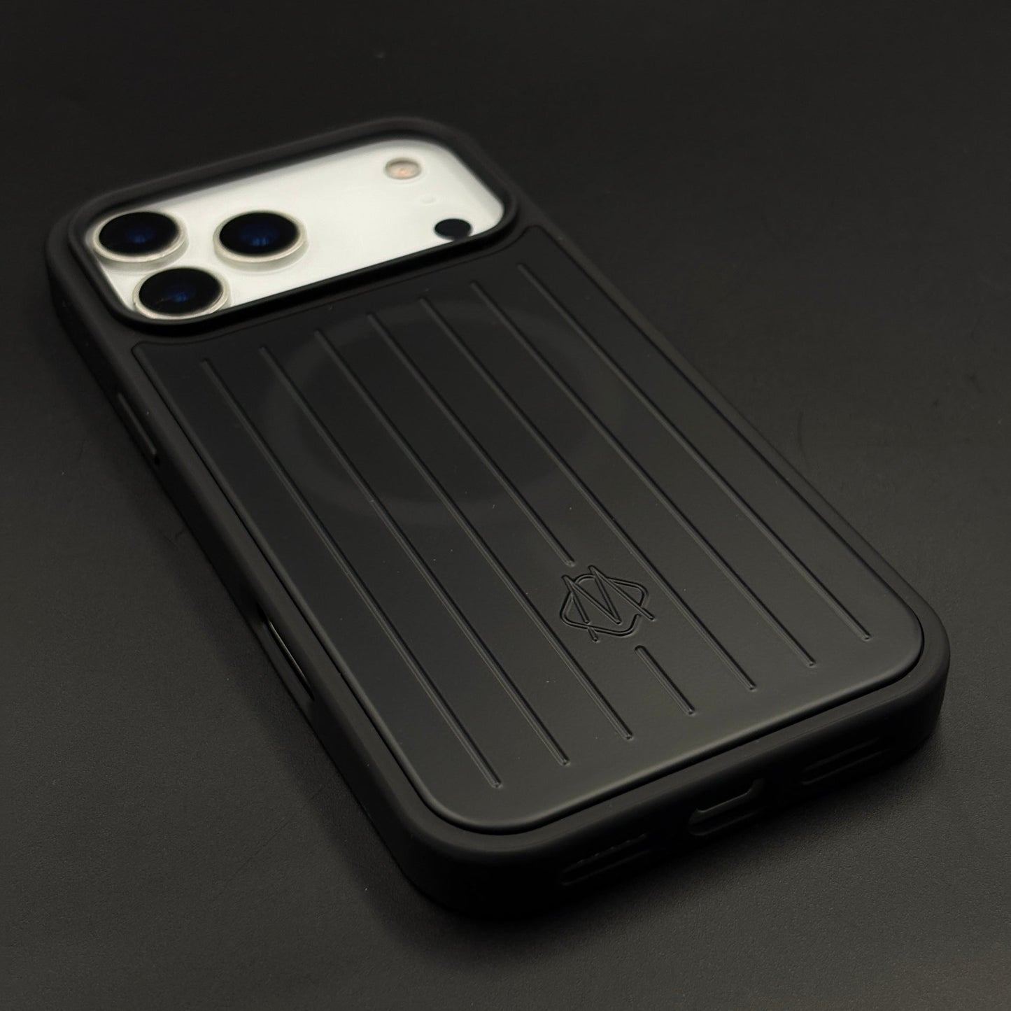 Luxury Brand M Vertical Ribbed Hidden MagSafe OG Case for iPhone 17 Series