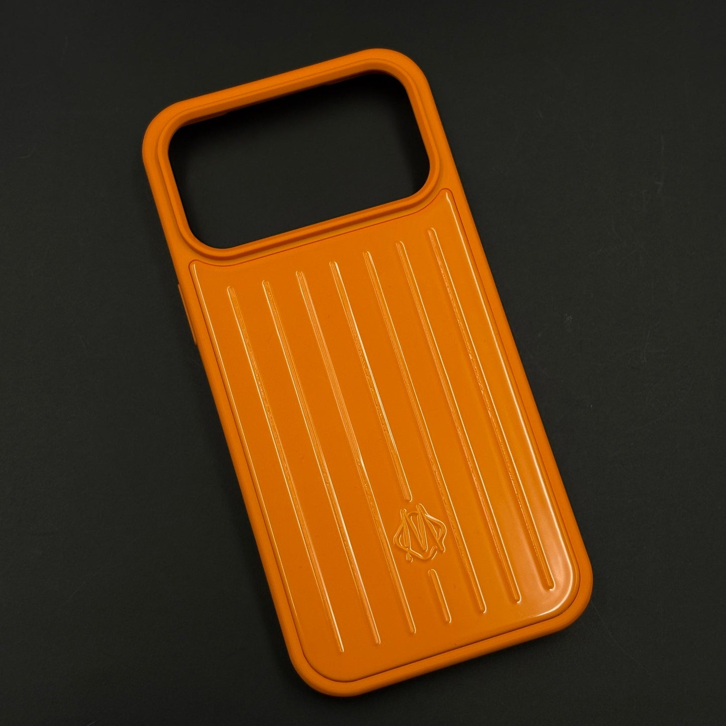 Luxury Brand M Vertical Ribbed Hidden MagSafe OG Case for iPhone 17 Series
