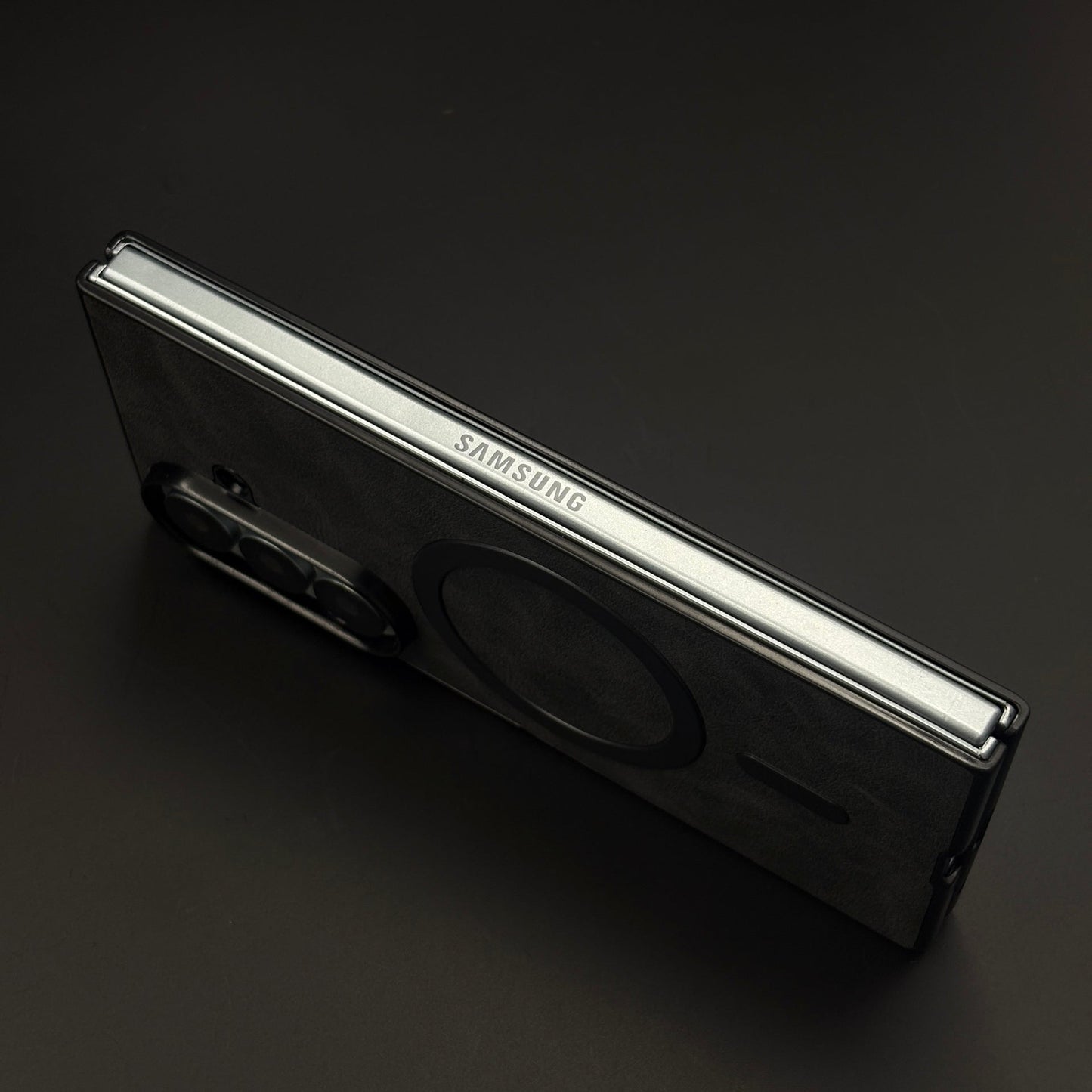 Slim Leather Black Border MagSafe Case for Samsung Galaxy Z Fold 7