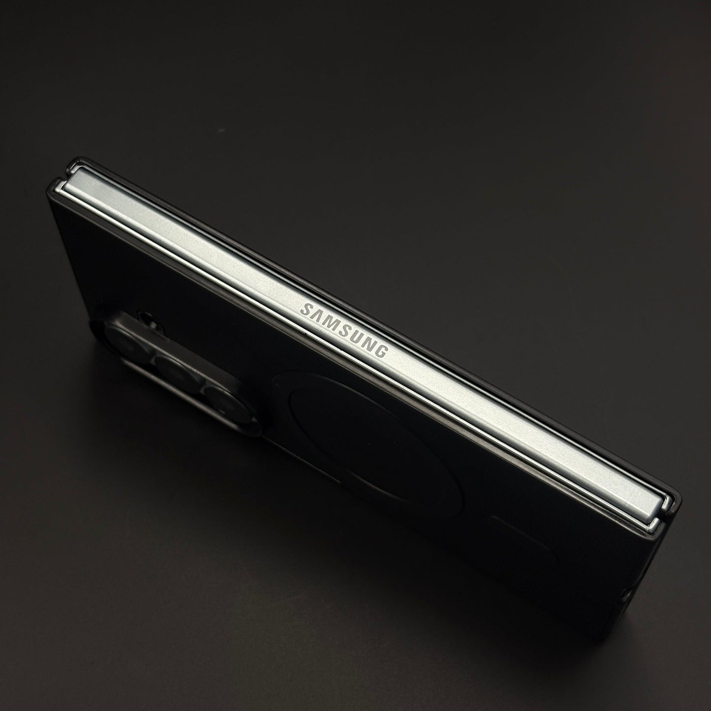 Slim Leather Black Border MagSafe Case for Samsung Galaxy Z Fold 7