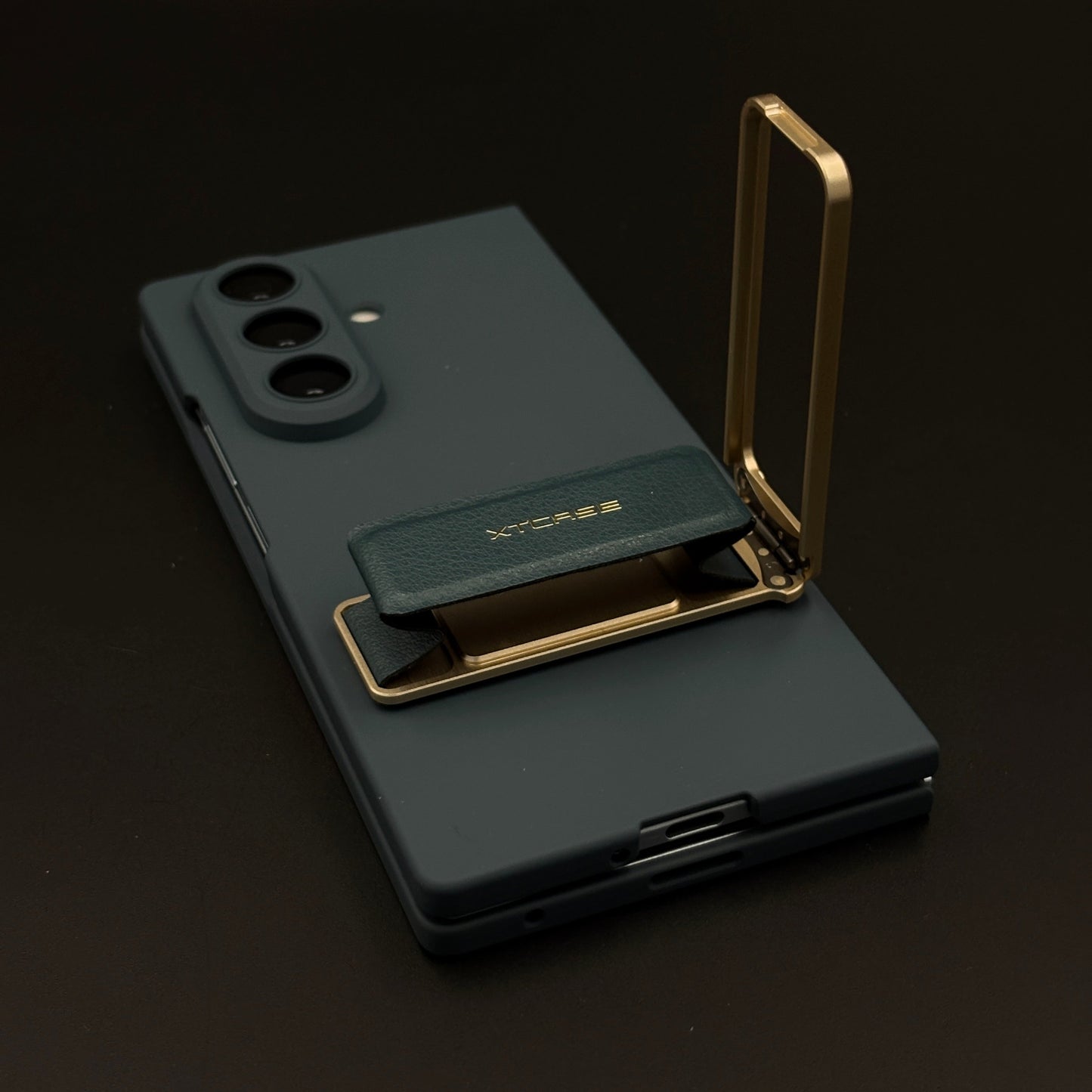 Minimalist Metal Kickstand Case for Samsung Galaxy Z Fold 7 | Slim Premium Protection