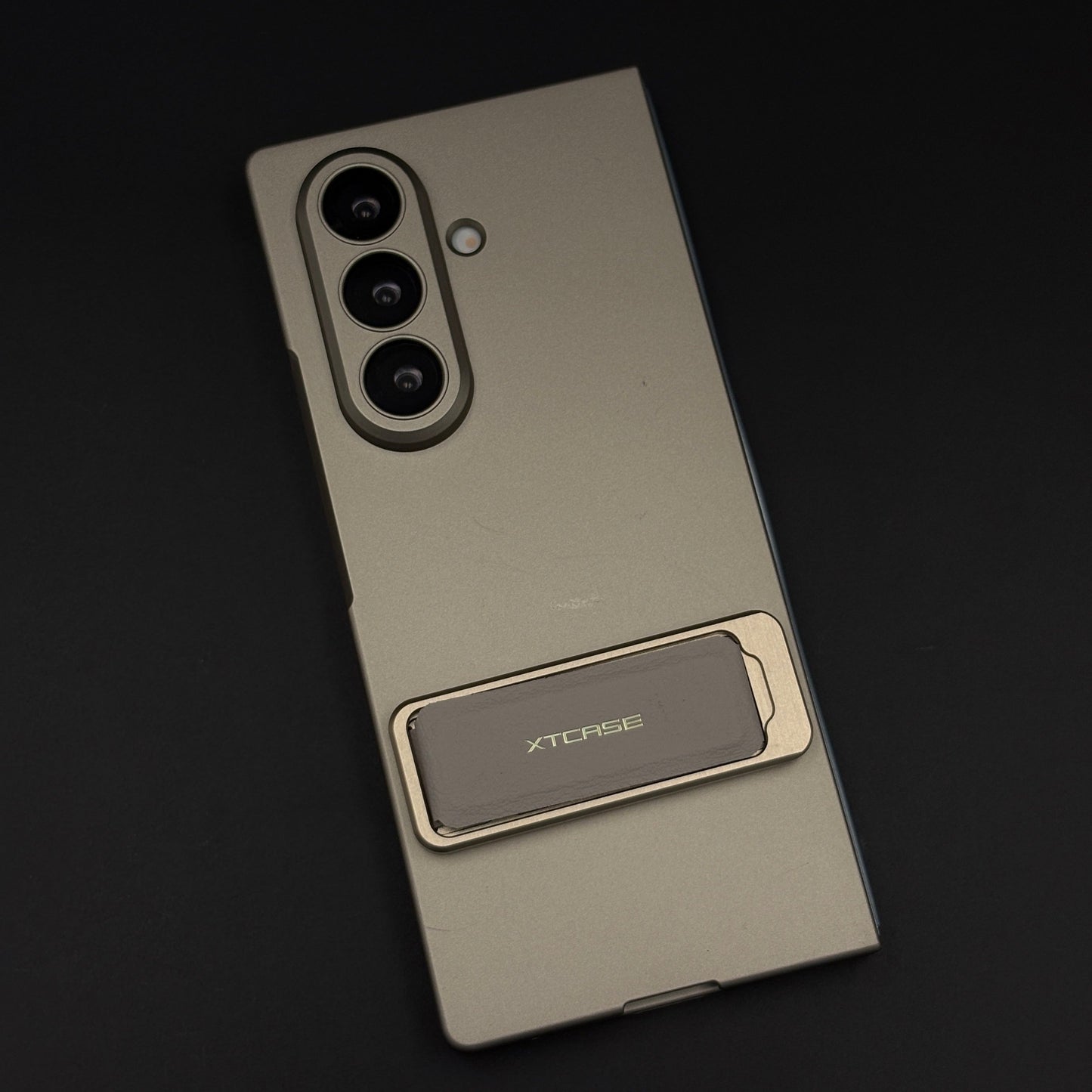 Minimalist Metal Kickstand Case for Samsung Galaxy Z Fold 7 | Slim Premium Protection