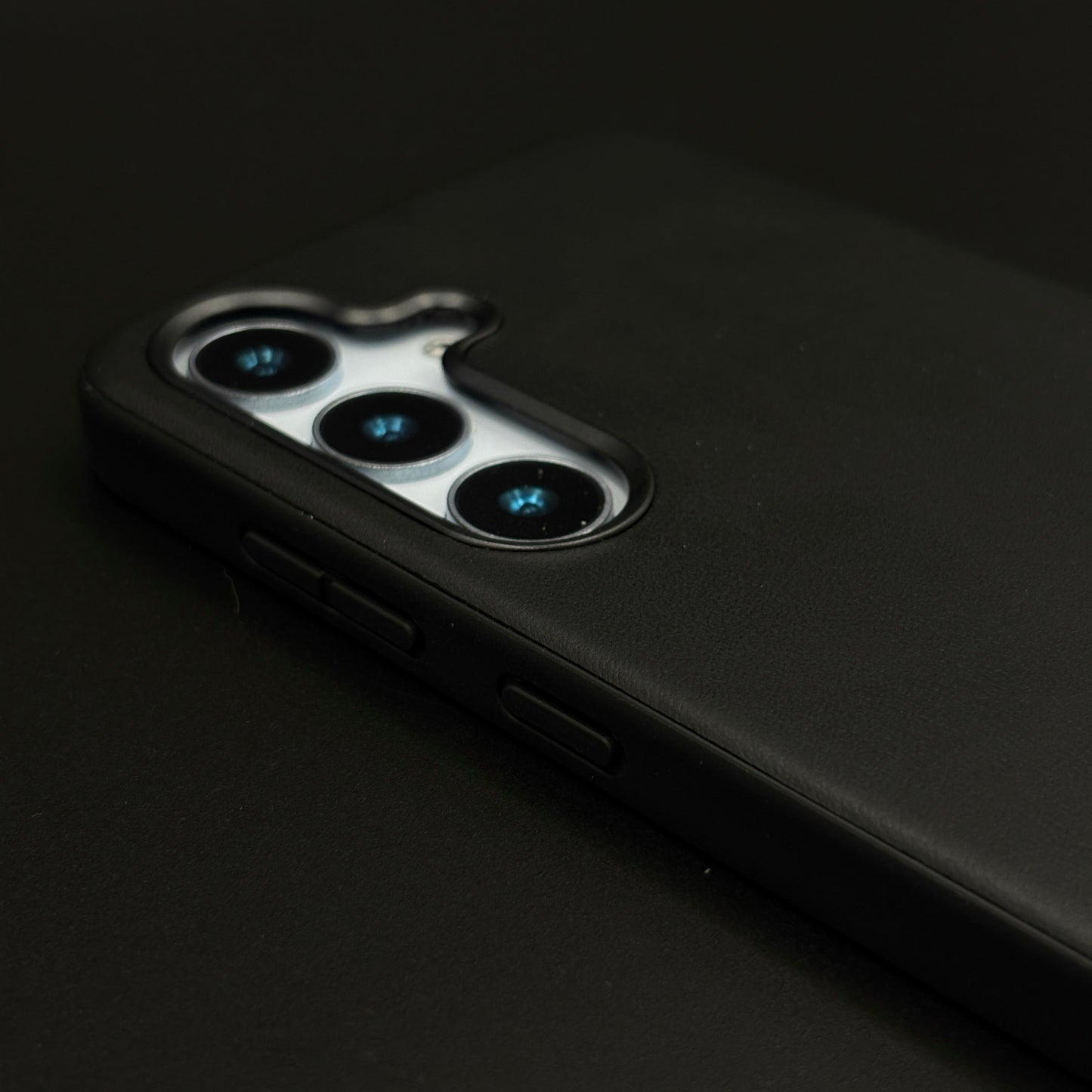 Ultra Thin Slim Leather Case for Samsung Galaxy S24 | S25 | Minimal Protective Back Cover